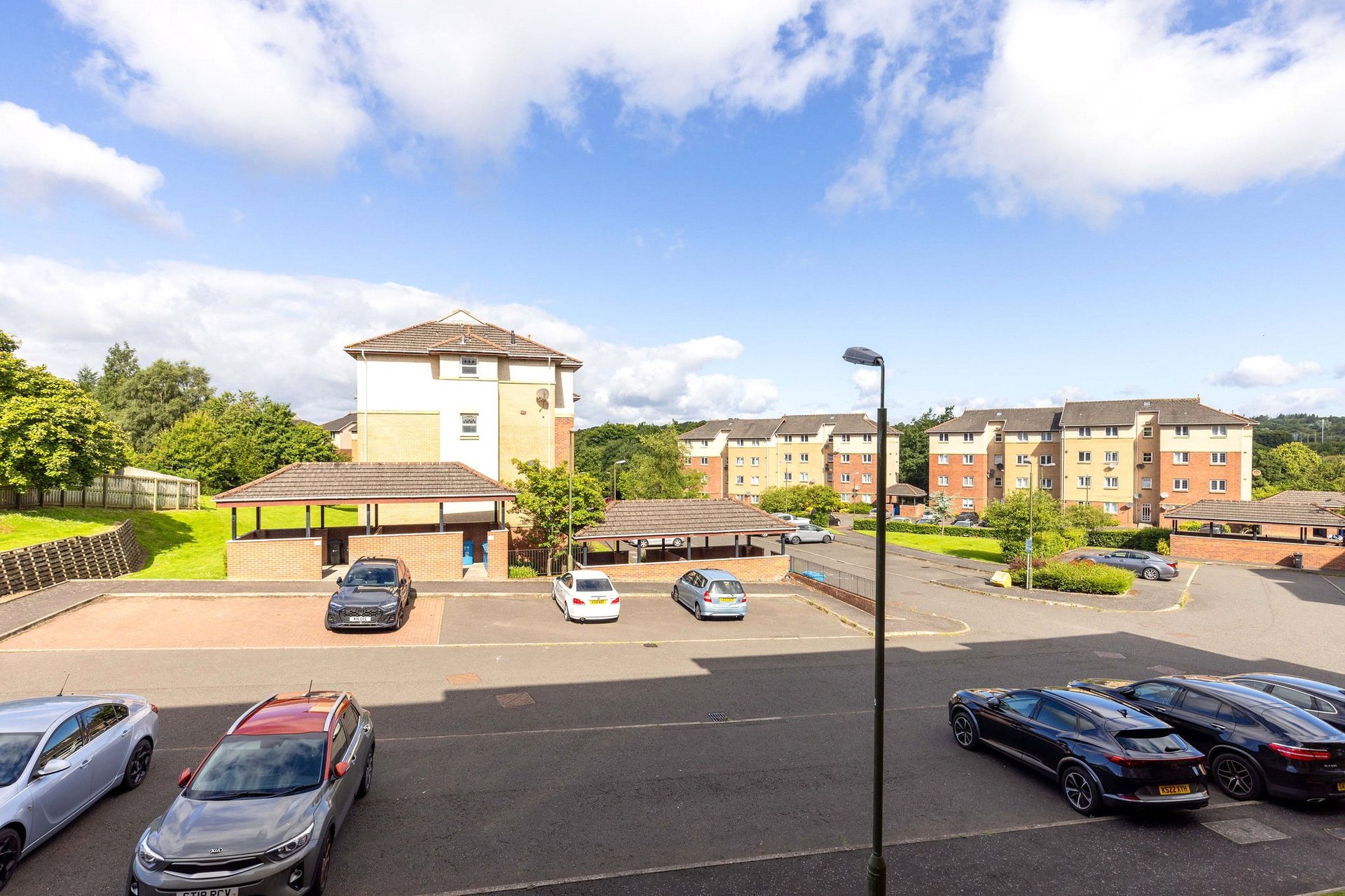 27 Burnvale Place, Livingston, West Lothian, EH54 6GD - Picture #14