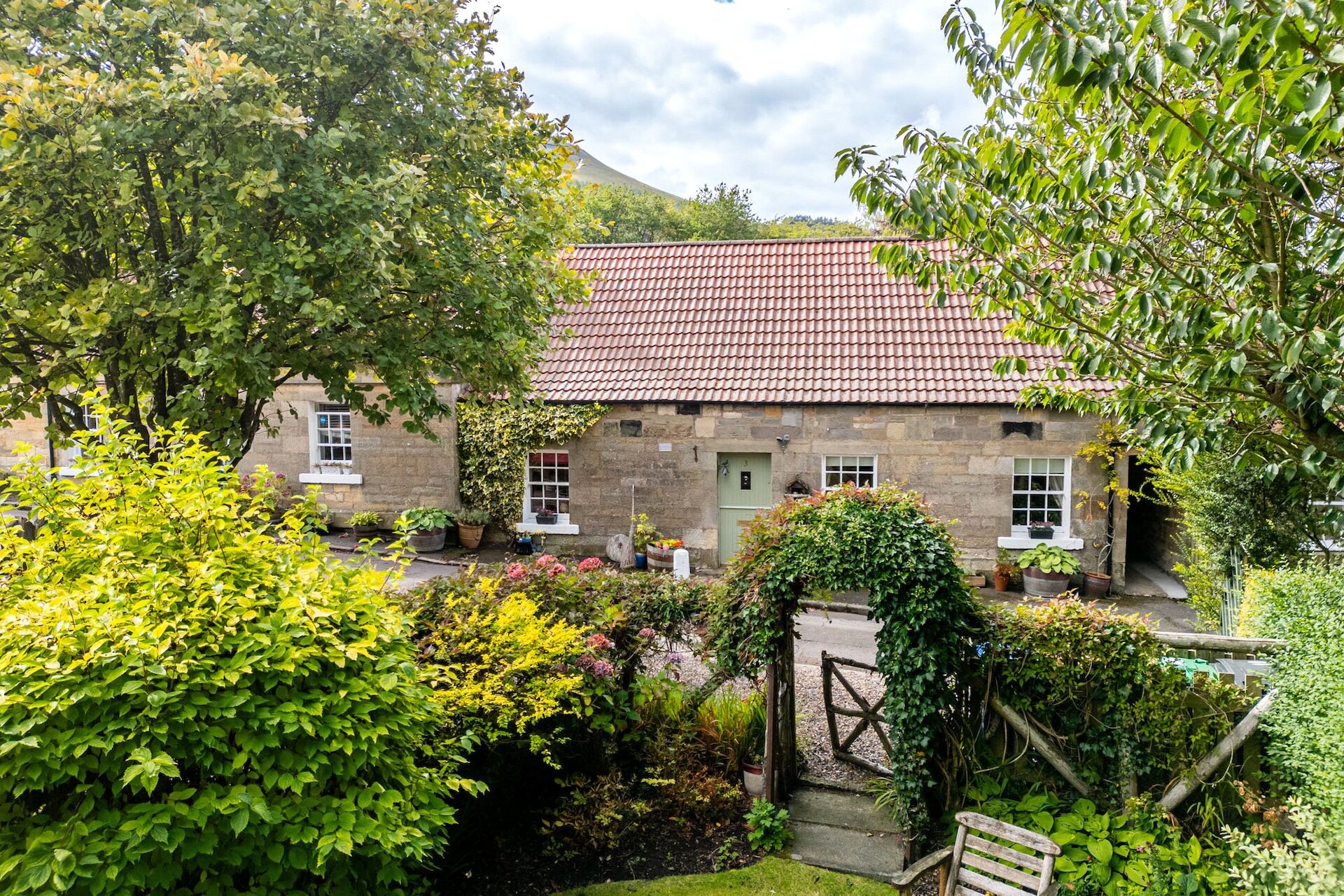3 Royal Terrace, Falkland, Cupar, Fife, KY15 7AX - Picture #1