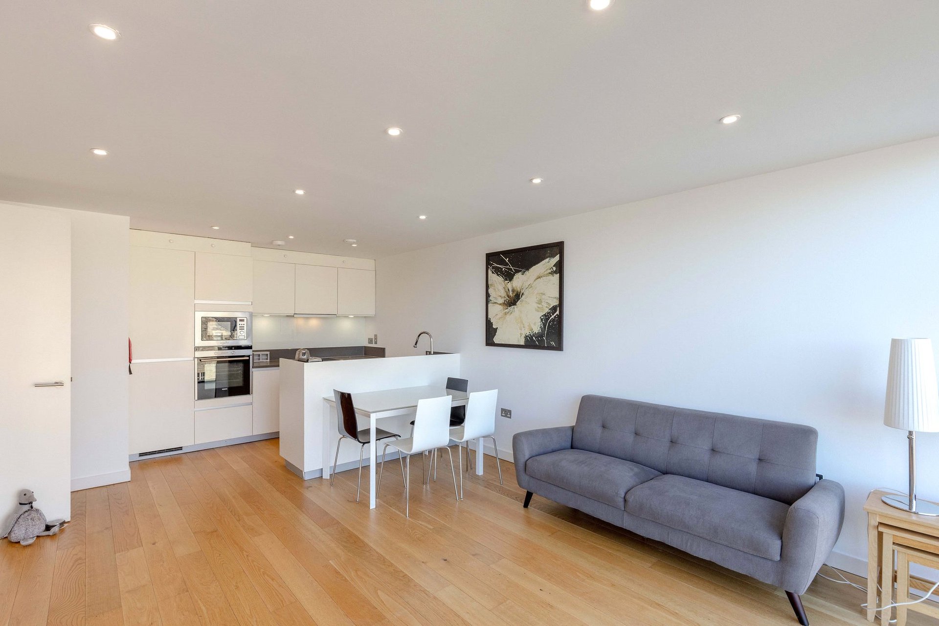 Flat 31, 35 Simpson Loan, Quartermile, Edinburgh, EH3 9GH - Picture #3