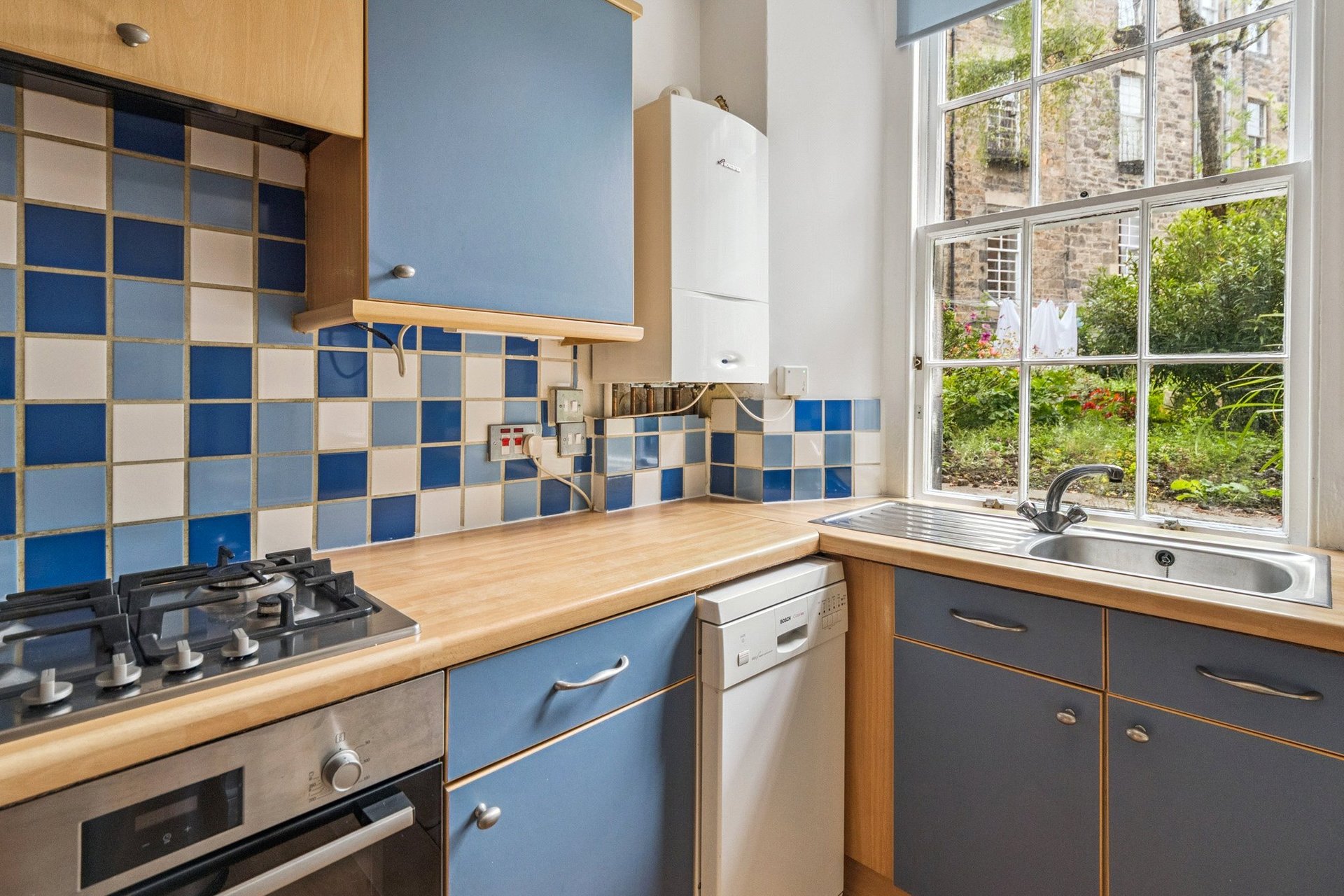 78 Hamilton Place, Edinburgh, EH3 5AZ - Picture #3