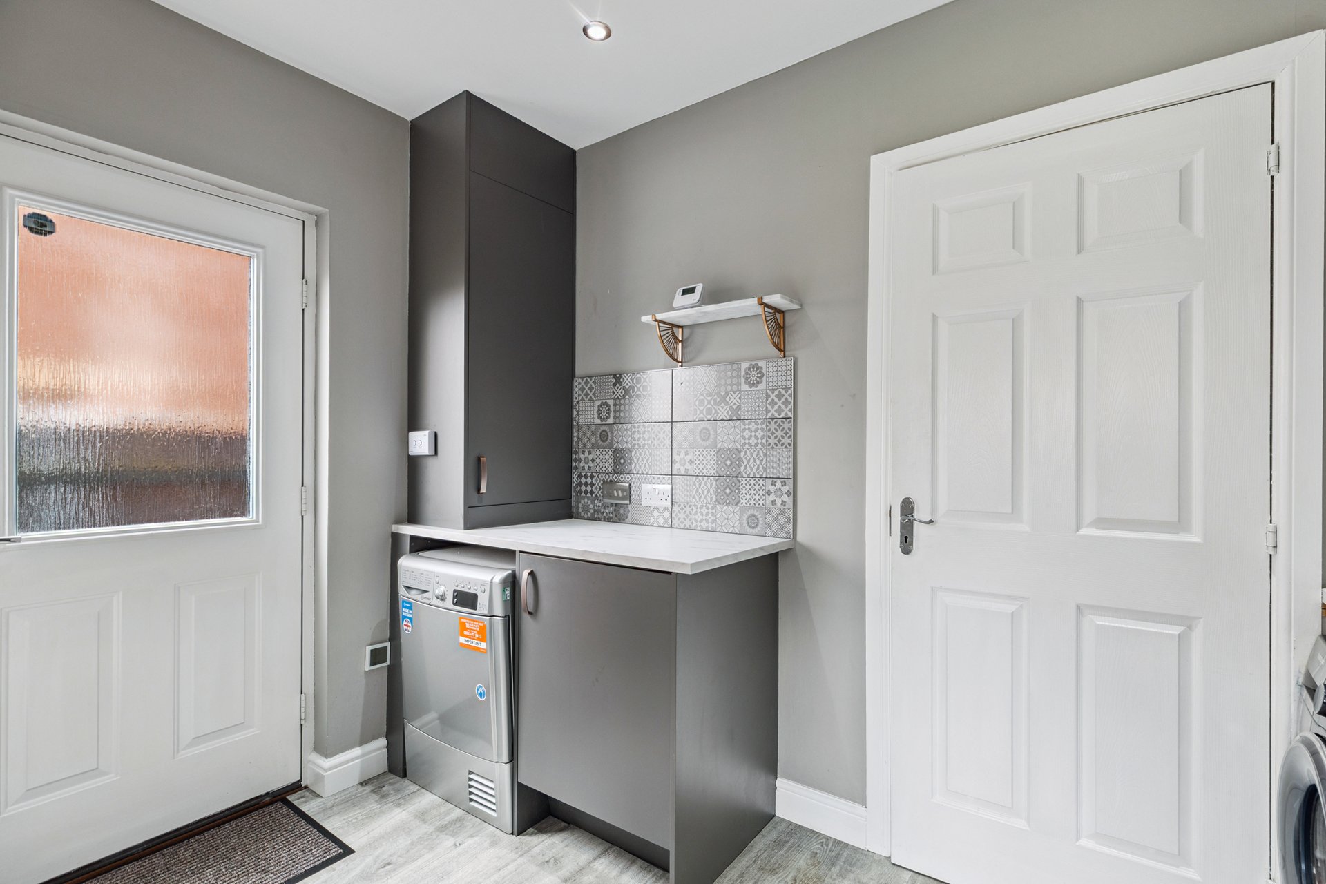 28 Deaconsbrook Road, Thornliebank, G46 7UX - Picture #12