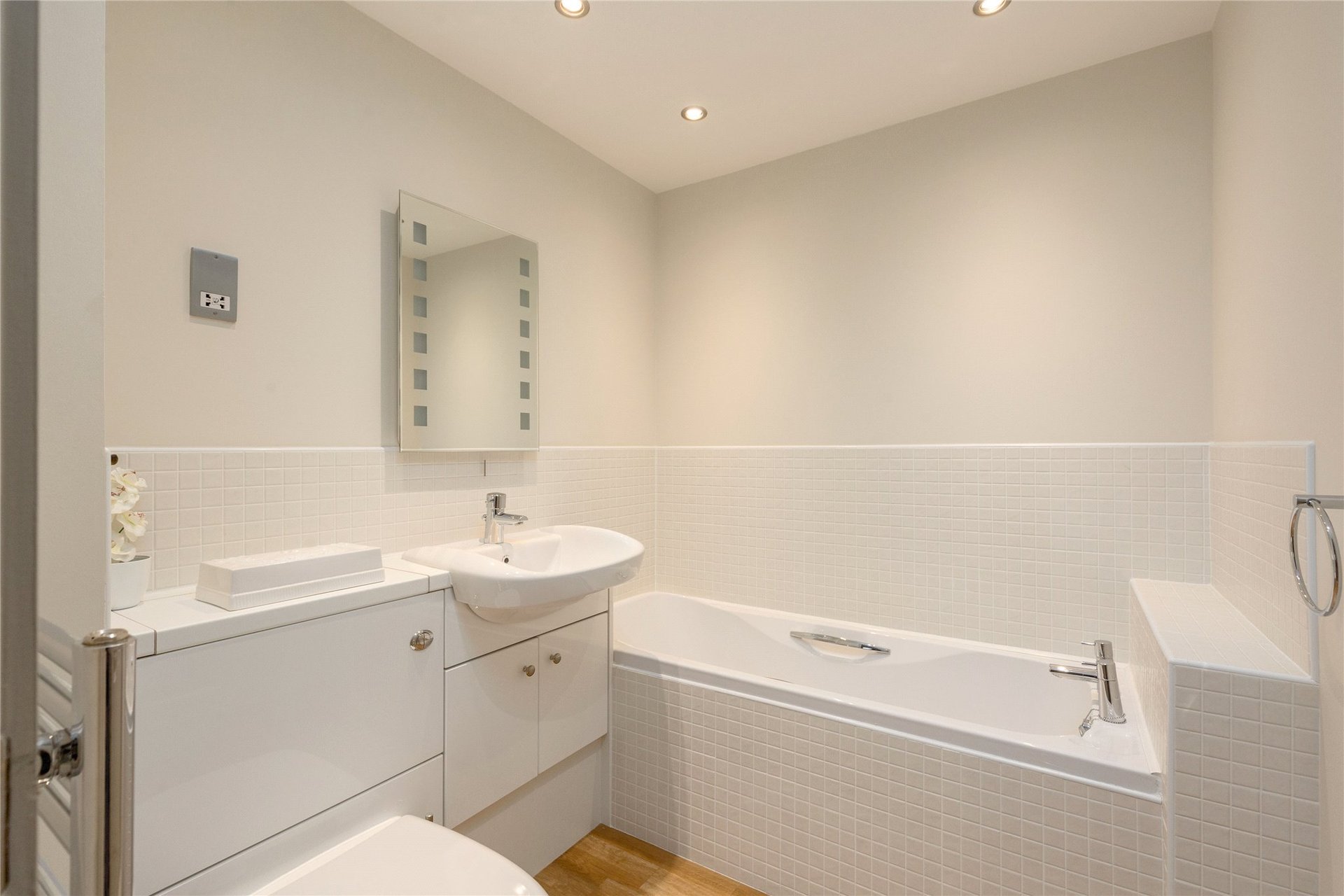 7/10 Brighouse Park Crescent, Edinburgh, Midlothian, EH4 6QS - Picture #20