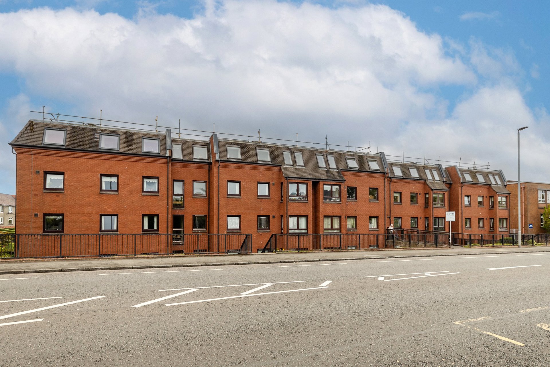 Flat 39, Elm Court, 97 Main Street, Milngavie, Glasgow, East Dunbartonshire, G62 6JQ - Picture #2