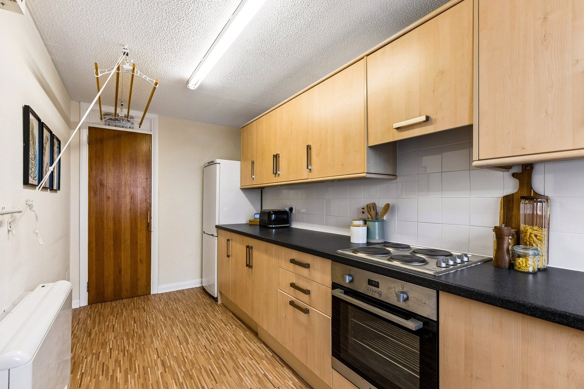 Flat 39, Elm Court, 97 Main Street, Milngavie, G62 6JQ - Picture #8