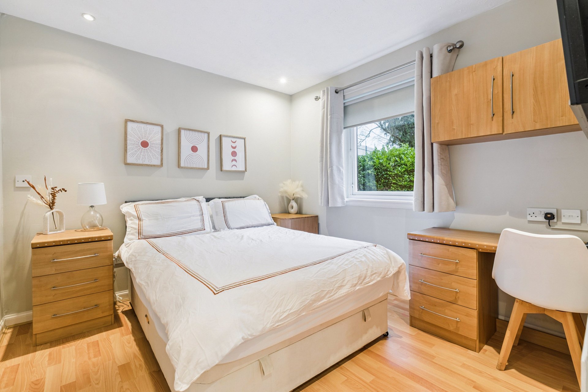 52 Carleton Gate, Giffnock, Glasgow, East Renfrewshire, G46 6NU - Picture #7