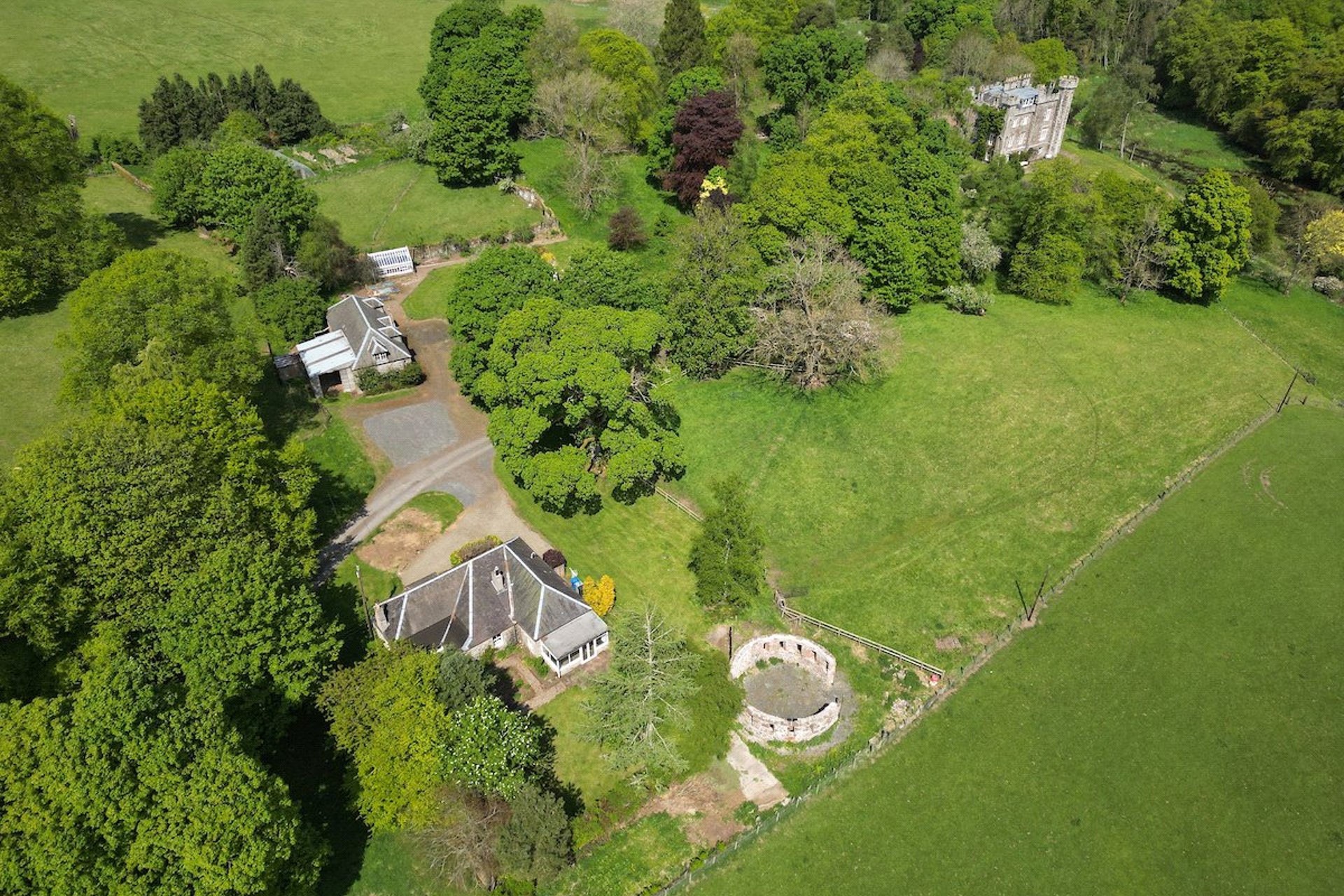 Lot 2 - Edmonston Lodge, Candymill Road, Biggar, South Lanarkshire, ML12 6QY - Picture #26