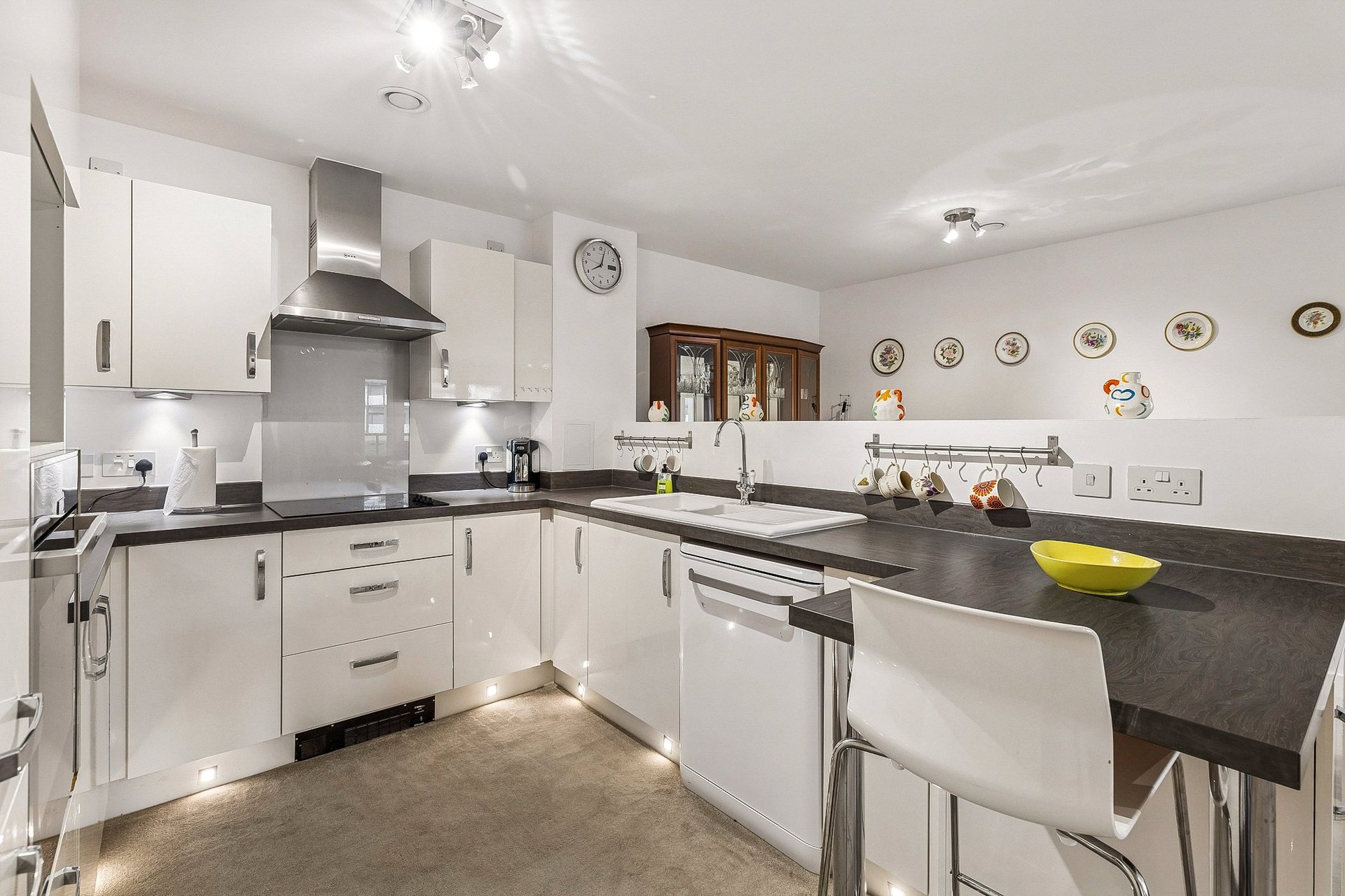 Flat 16, Westerly, 2 Canniesburn Drive, Bearsden, G61 1QS - Picture #13