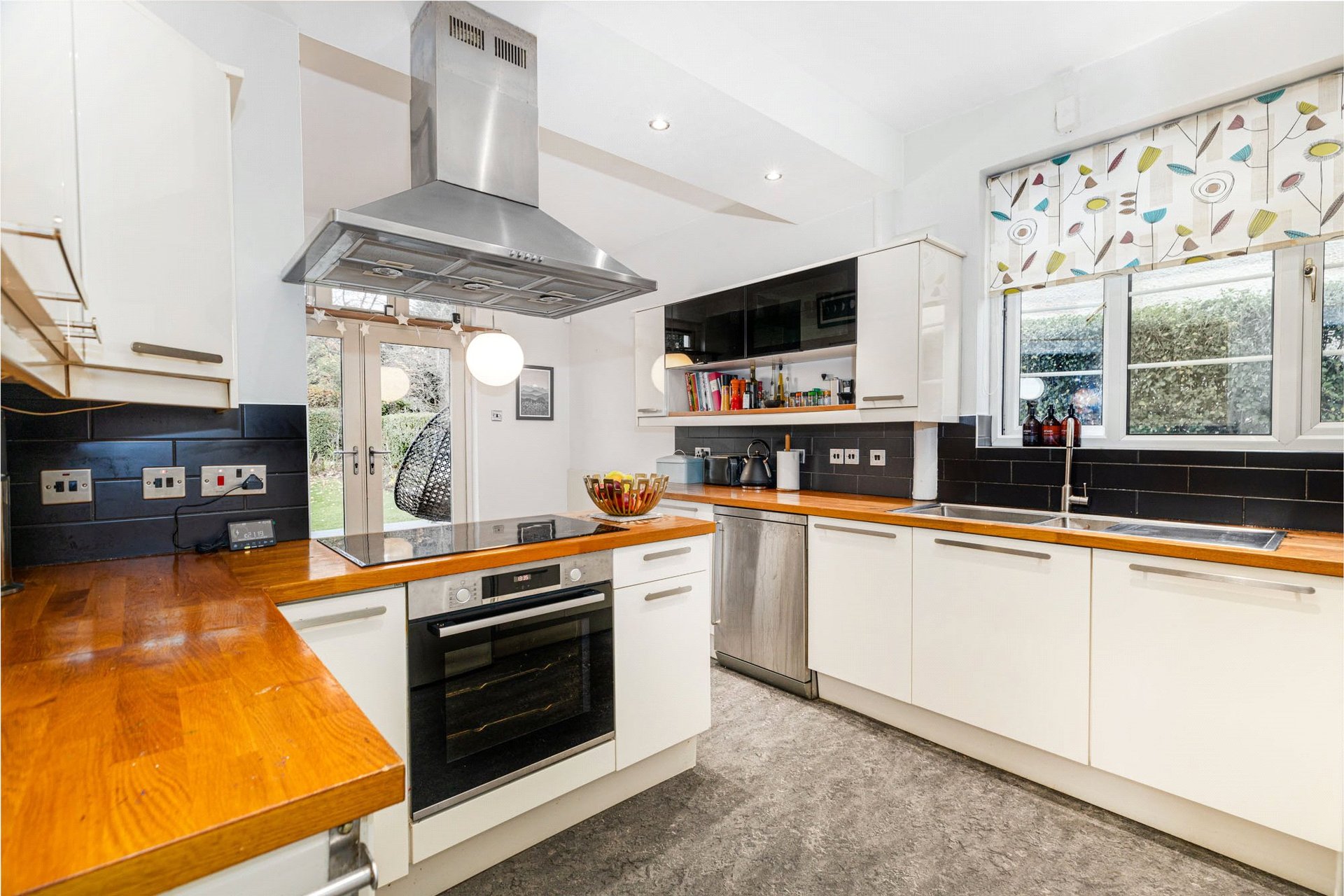 44 Pendicle Road, Bearsden, G61 1EE - Picture #13