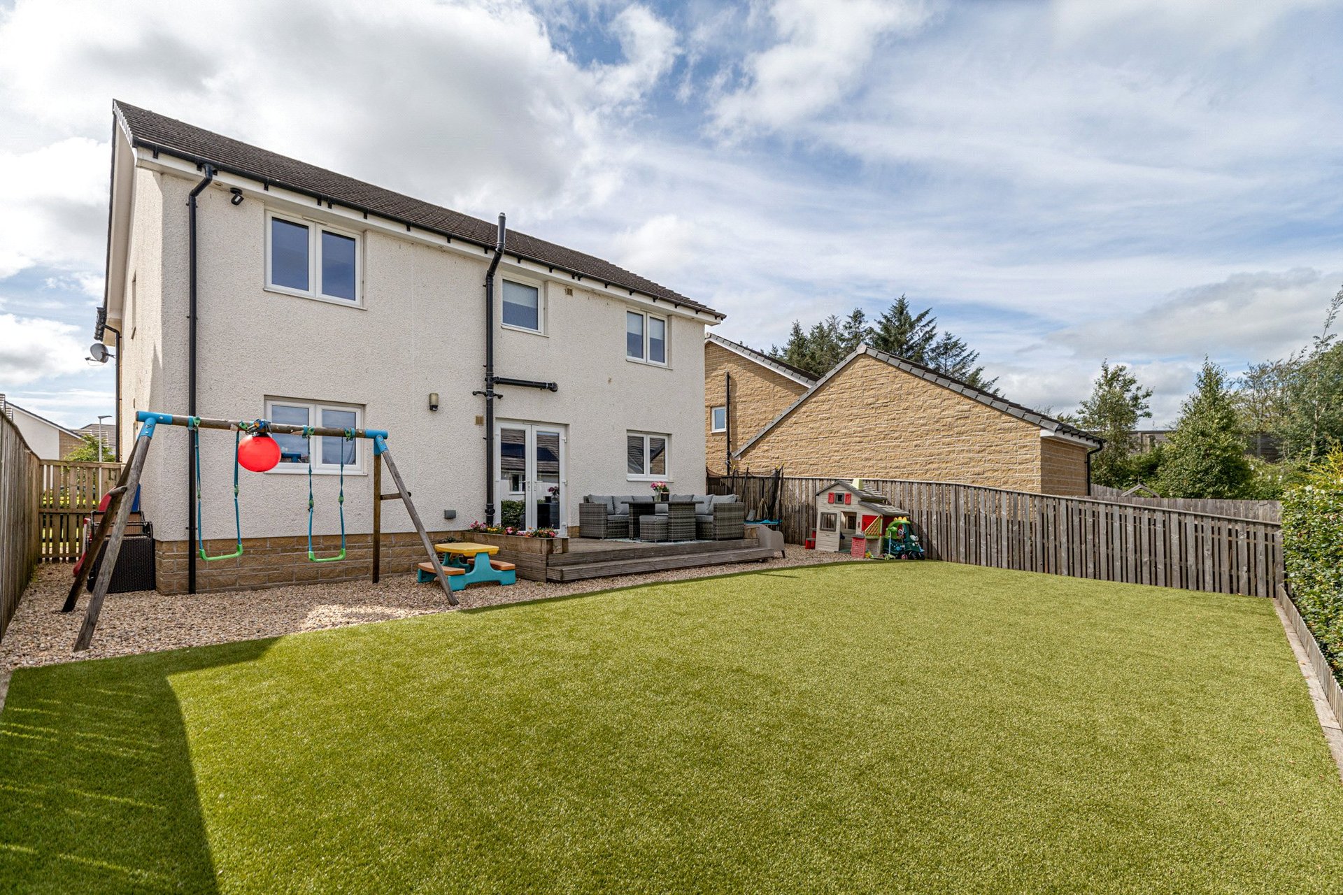 20 Sandray Gardens, Newton Mearns, Glasgow, East Renfrewshire, G77 5GX - Picture #32