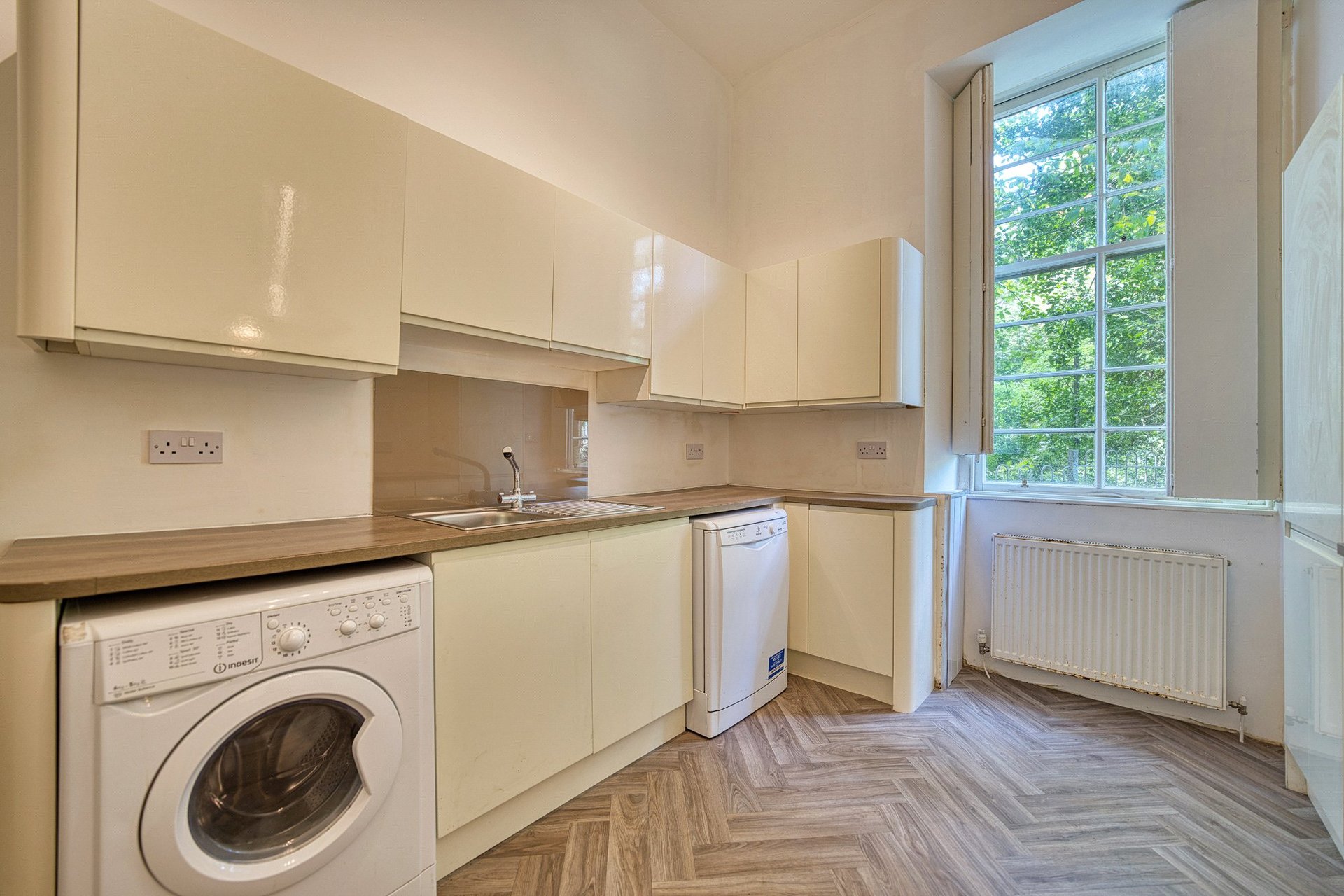 Main Door, 16 Oakfield Avenue, Hillhead, Glasgow, G12 8JE - Picture #9