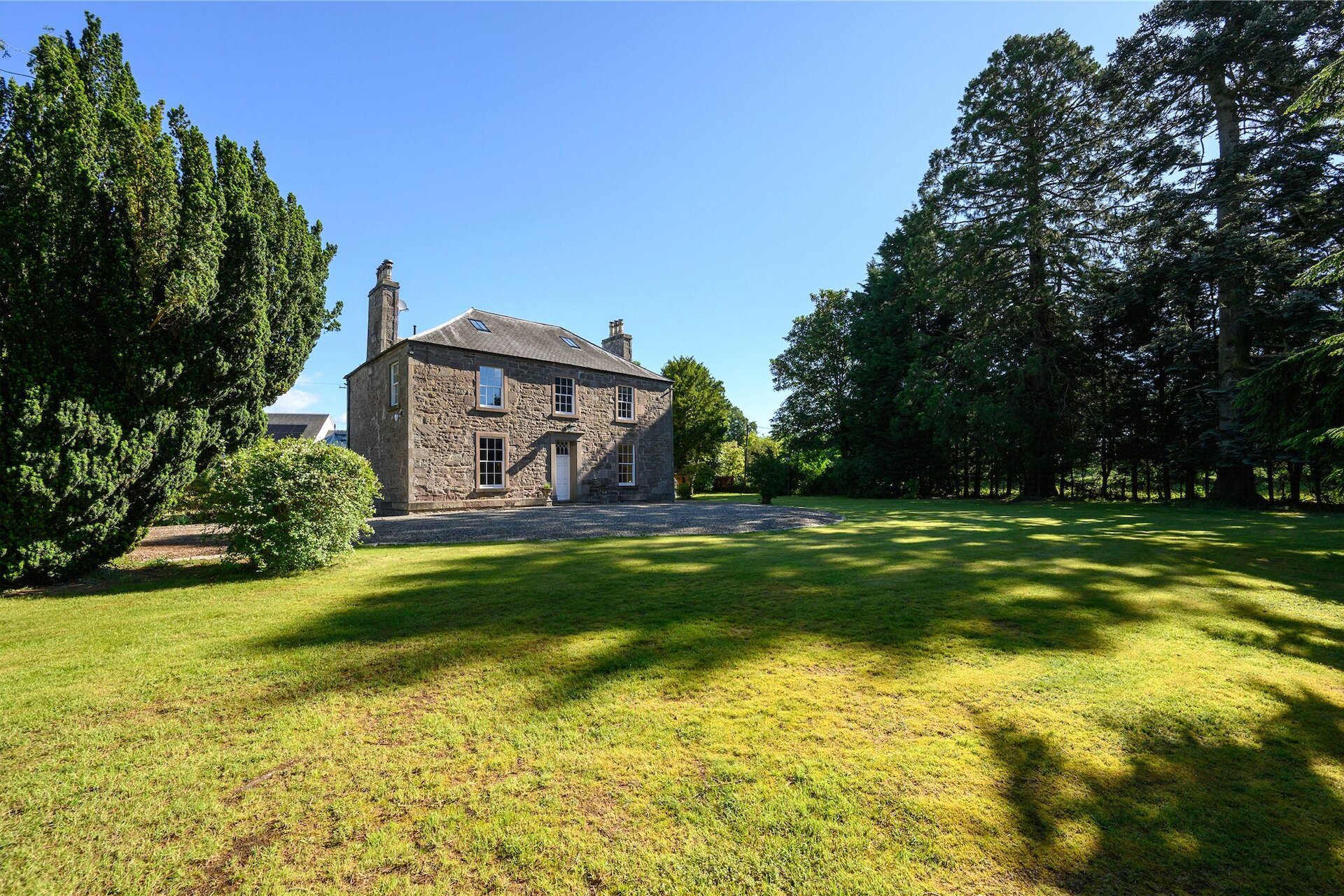 Ruthven House, Ruthvenfield, Perth, PH1 3JP - Picture #1