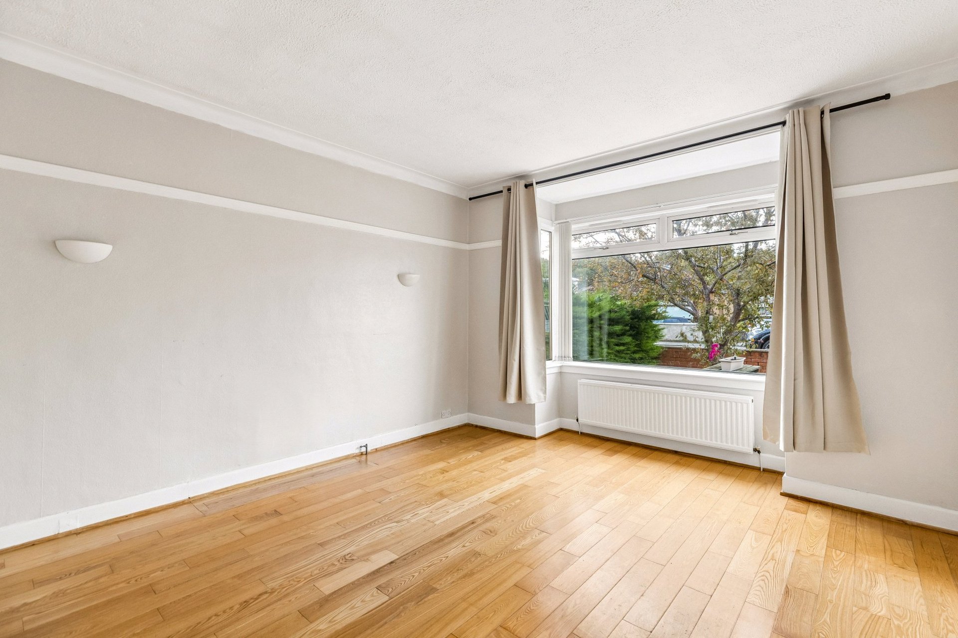 102 Dorian Drive, Clarkston, Glasgow, East Renfrewshire, G76 7NS - Picture #4