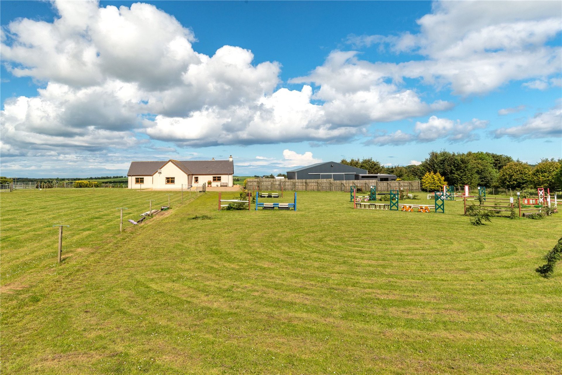 The Stables, Balhagan Equestrian, Bruntyards, Banff, AB45 3QT - Picture #2