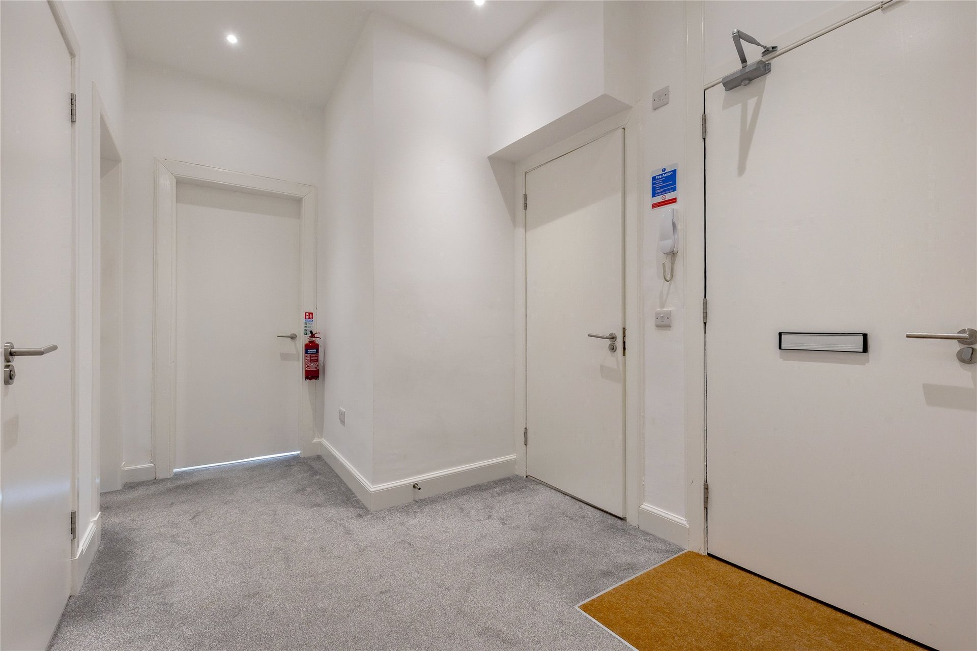 33/4 Oxford Street, Edinburgh, Midlothian, EH8 9PQ - Picture #13