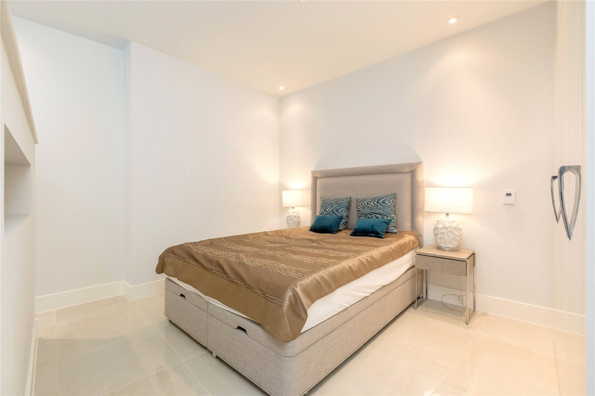 Flat 7, 5A, St. Vincent Place, Edinburgh, EH3 5BQ - Picture #5