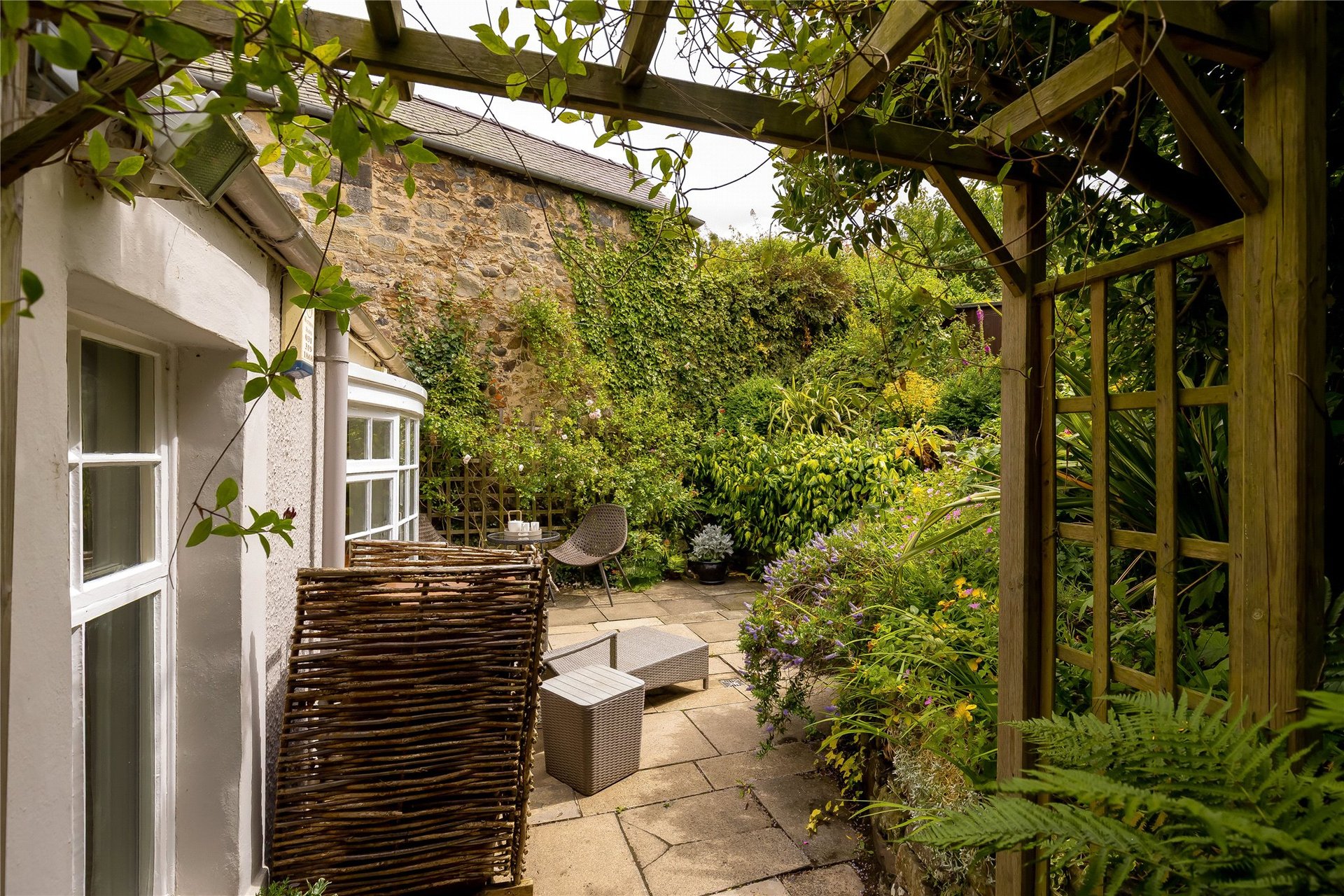 Forbes Gardens, 15/2 East Terrace, South Queensferry, Edinburgh, EH30 9HS - Picture #19
