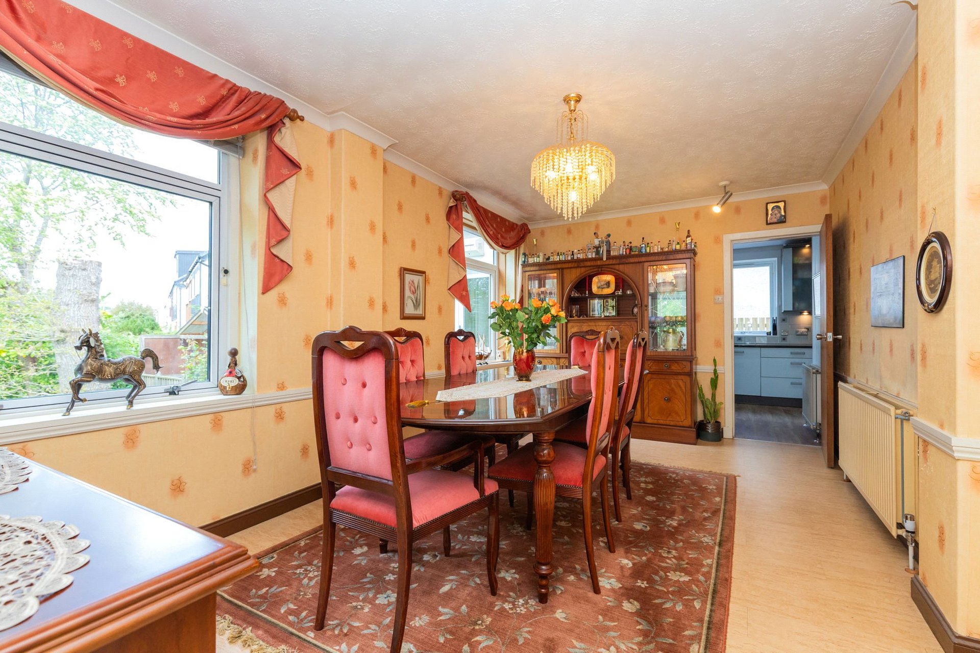 57 Upper Glenburn Road, Bearsden, G61 4BN - Picture #8
