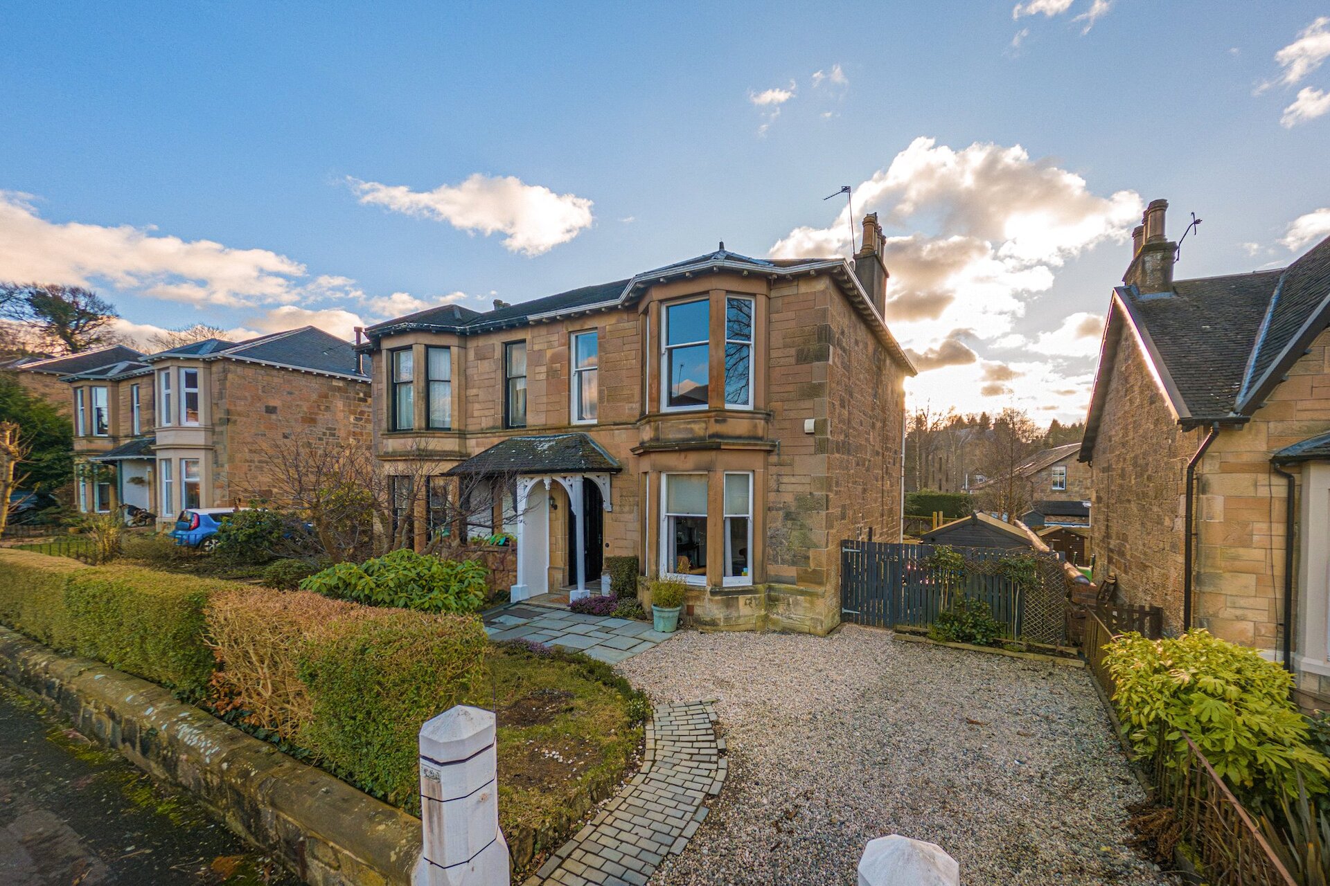 152 Old Castle Road, Cathcart, Glasgow, G44 5TW - Picture #1