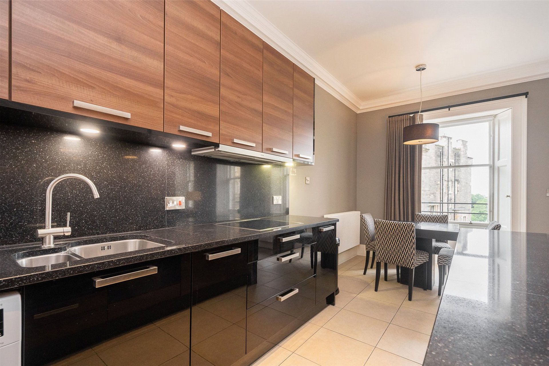Flat 3, 7 Rothesay Place, Edinburgh, EH3 7SL - Picture #8