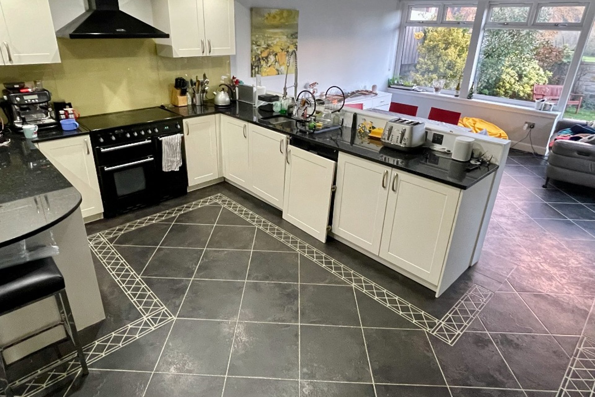 4b Priestfield Road North, Edinburgh, EH16 5HS - Picture #3