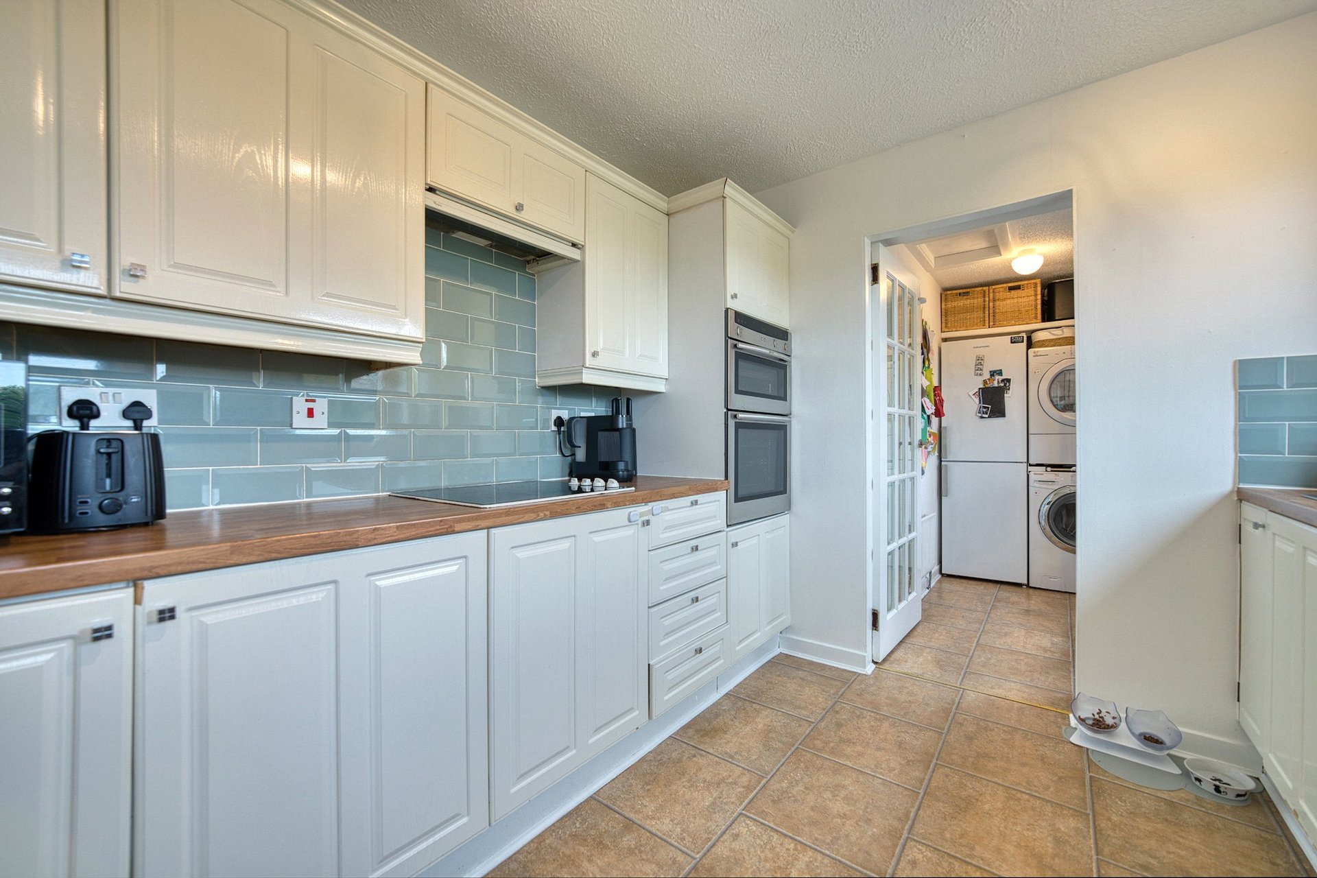2 Lewis Place, Newton Mearns, Glasgow, G77 6TG - Picture #12