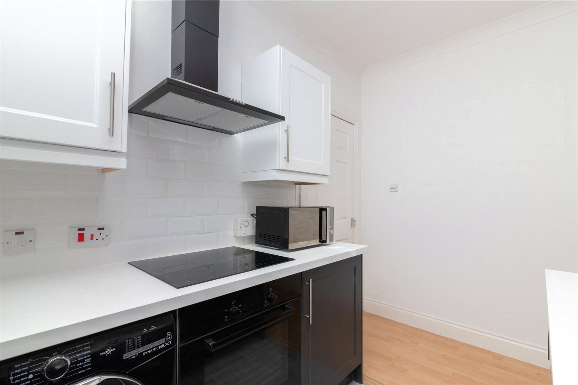 Flat 12, 367 Argyle Street, Glasgow, G2 8LT - Picture #8