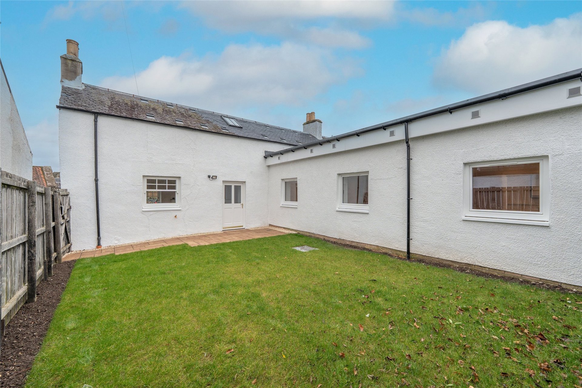 2 Madras Road, Auchtermuchty, Cupar, Fife, KY14 7BW - Picture #4