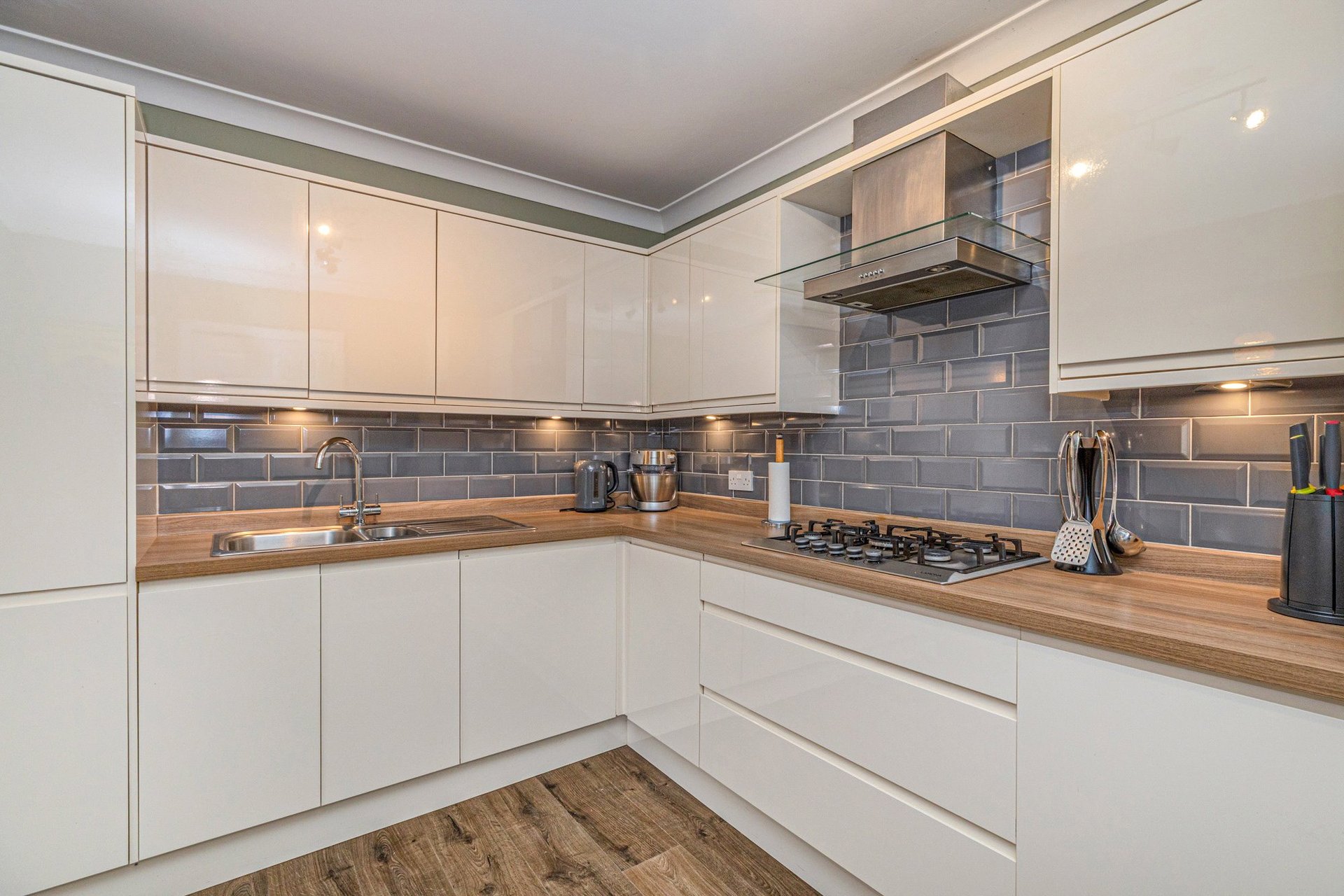 19 Kirkdene Avenue, Newton Mearns, Glasgow, East Renfrewshire, G77 5RN - Picture #13