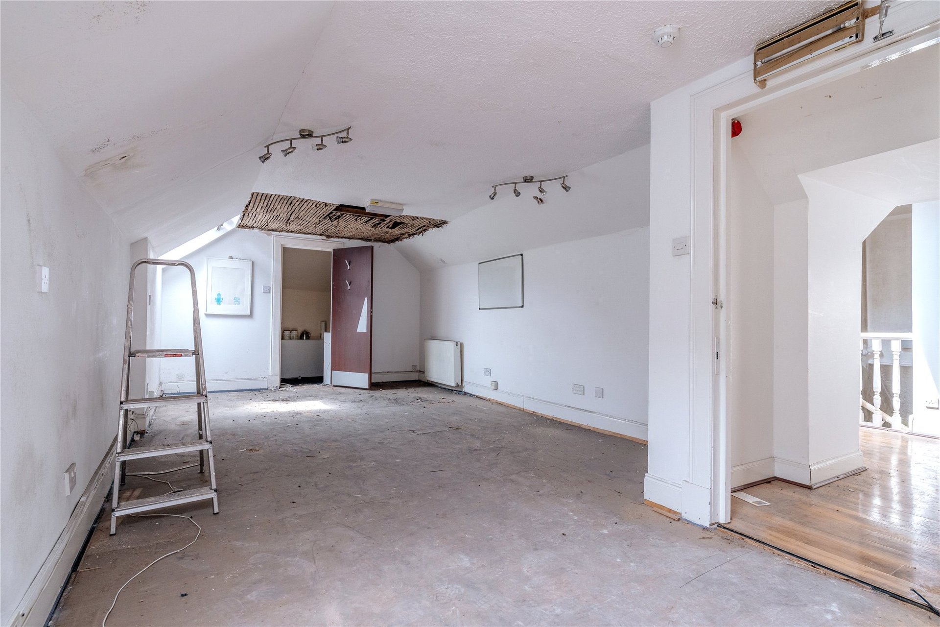 The Mews, 4 Claremont Place, Park, Glasgow, G3 7YR - Picture #23