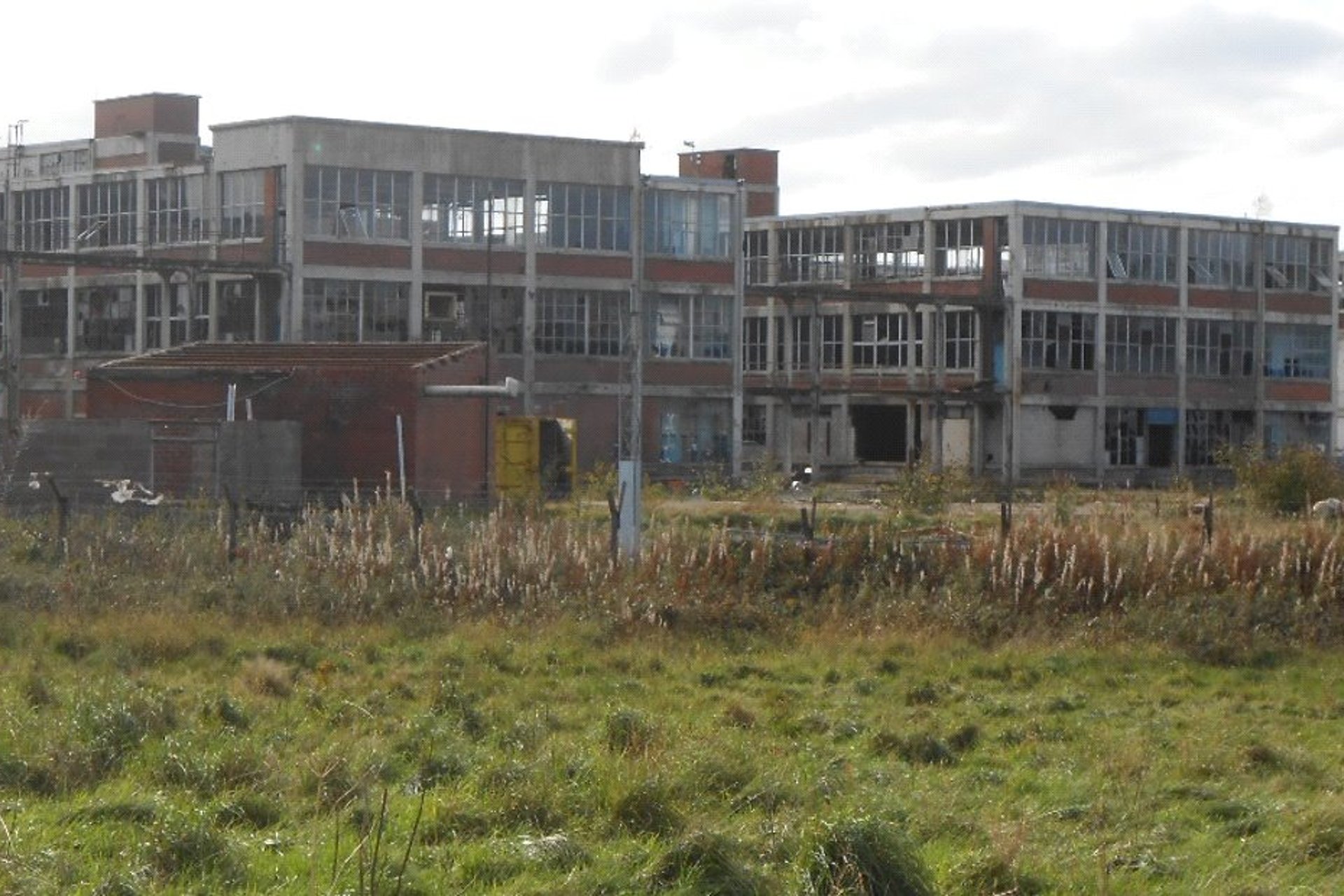 Former Interfloor Factory, Kirkton Terrace, Heathhall, Dumfries, Dumfries and Galloway, DG1 1TX - Picture #4