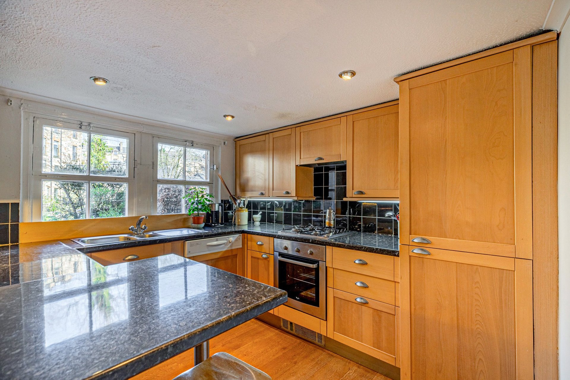 4 Kensington Road, Dowanhill, Glasgow, G12 9LF - Picture #10