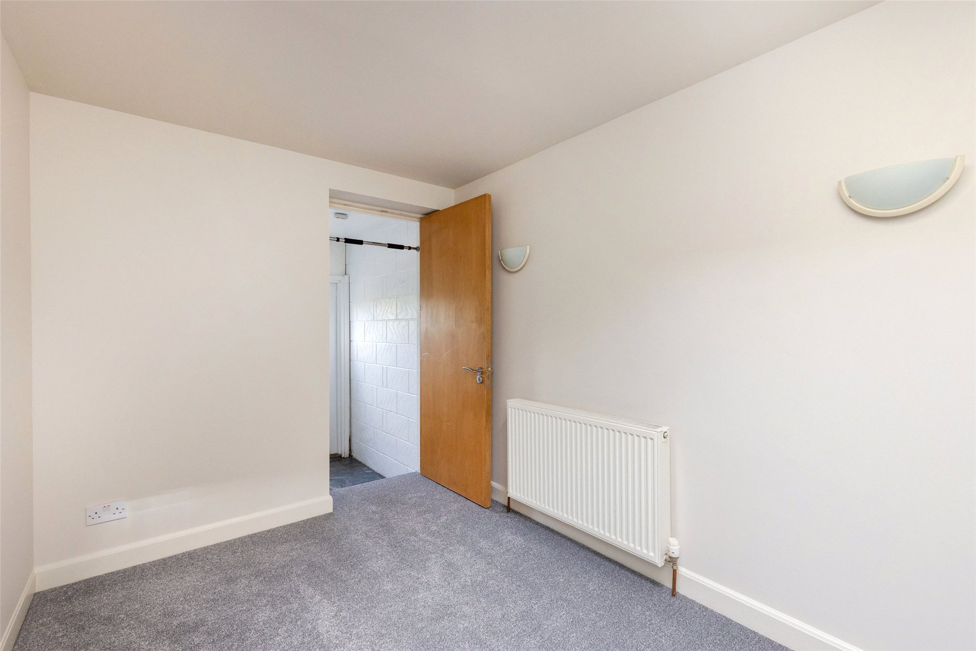 81 Glasgow Road, Edinburgh, Midlothian, EH12 8LJ - Picture #17