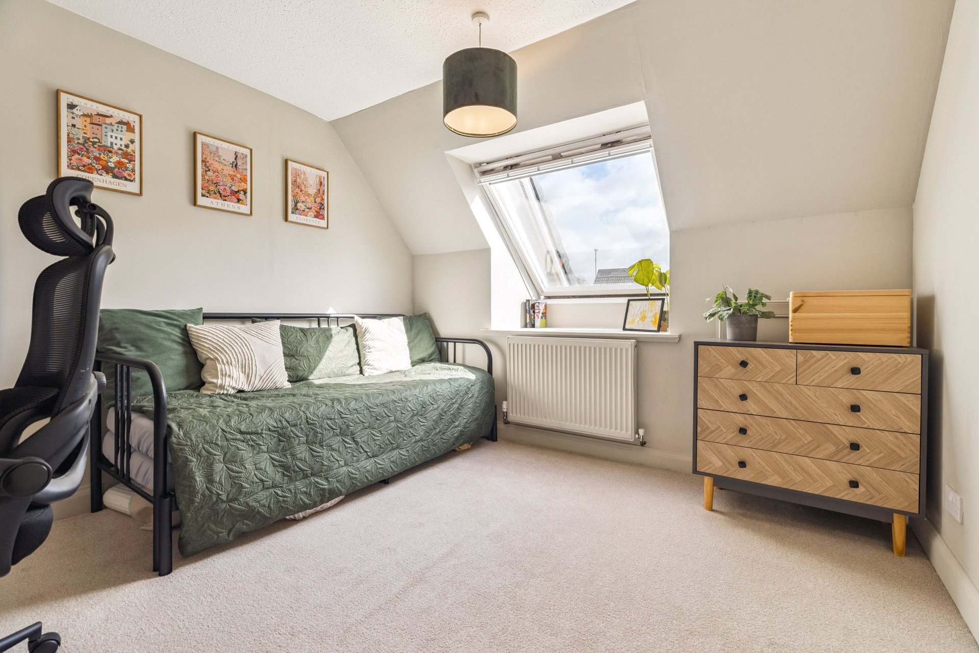 4 Cameron Crescent, Carmunnock, Clarkston, Glasgow, G76 9DX - Picture #21