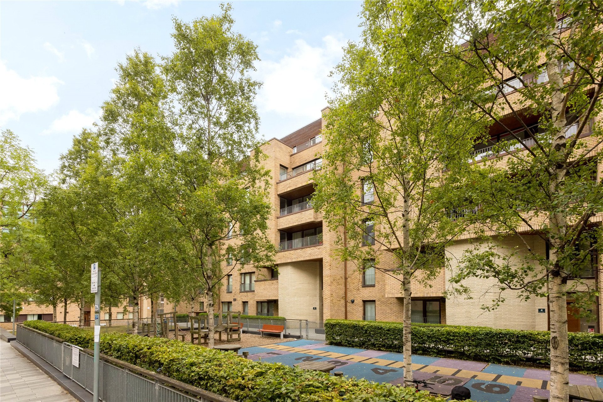 3/2 McEwan Square, Fountainbridge, Edinburgh, EH3 8EL - Picture #20