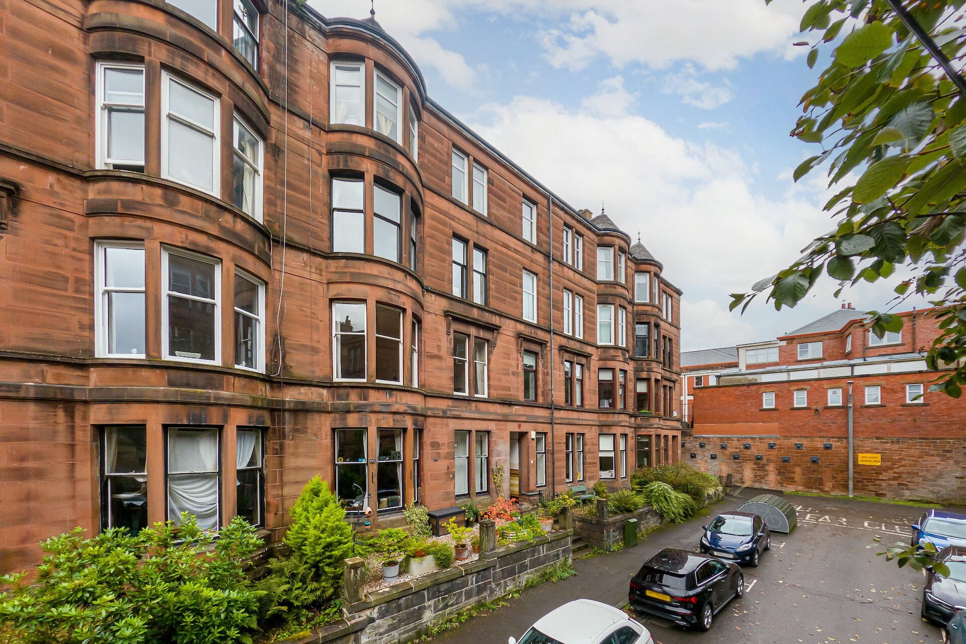 1/2, 11 Dryburgh Gardens, North Kelvinside, Glasgow, G20 6BT - Picture #1