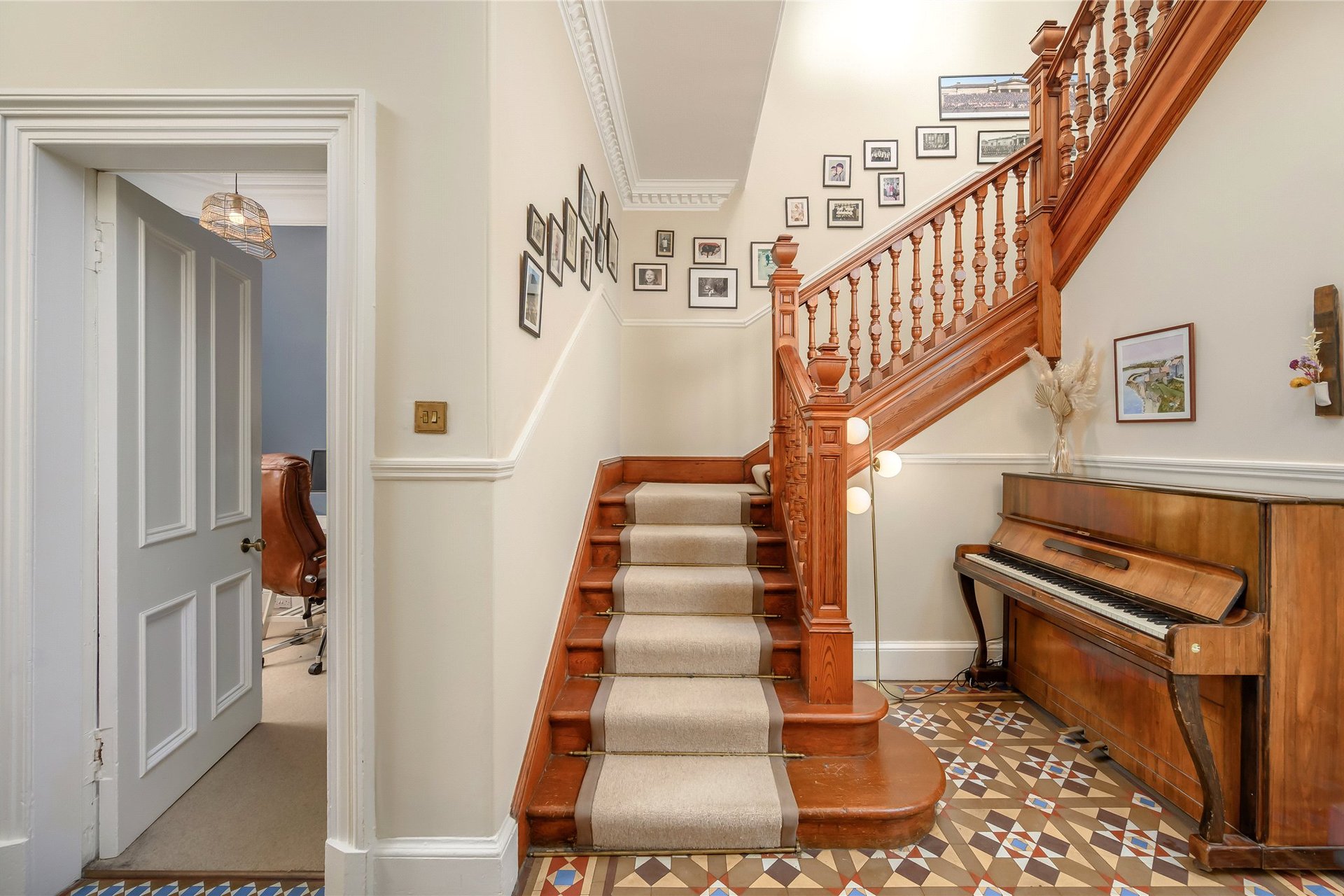 58 Stirling Road, Edinburgh, Midlothian, EH5 3JD - Picture #12