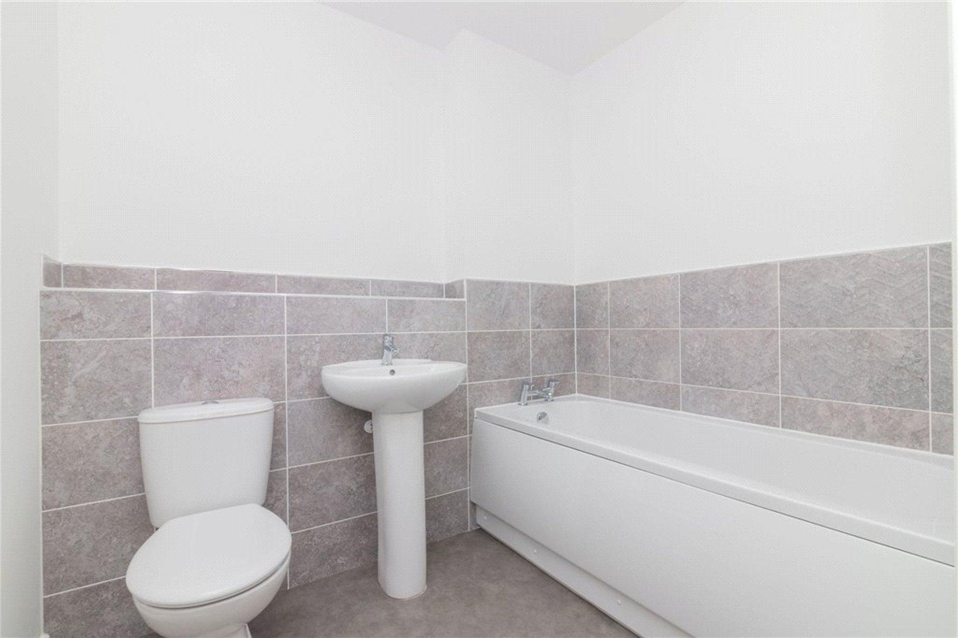 Flat 3/2, 233B Thornliebank Road, Glasgow, G46 7RG - Picture #14