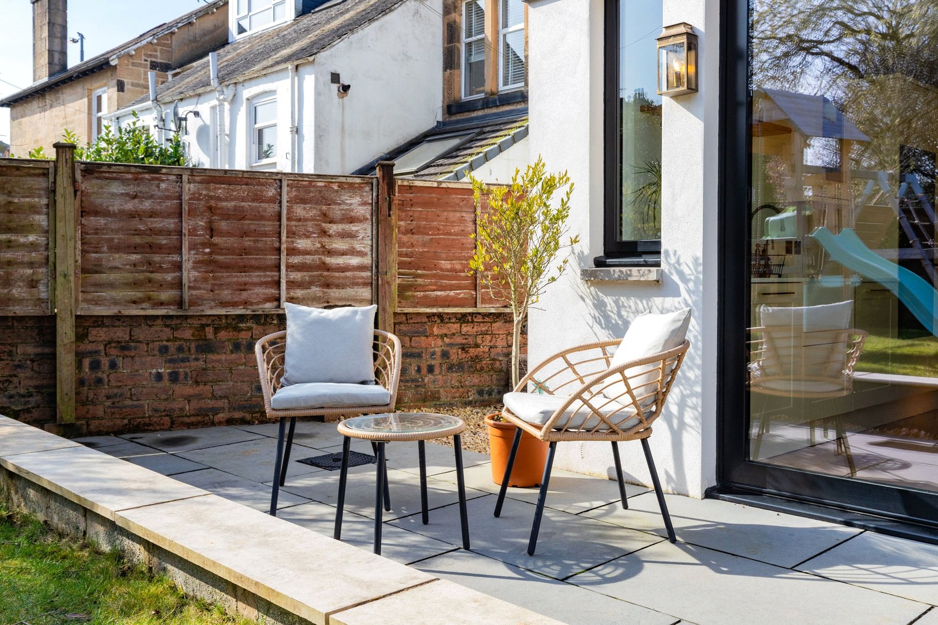 11 Queens Gate, Clarkston, Glasgow, G76 7HE - Picture #50