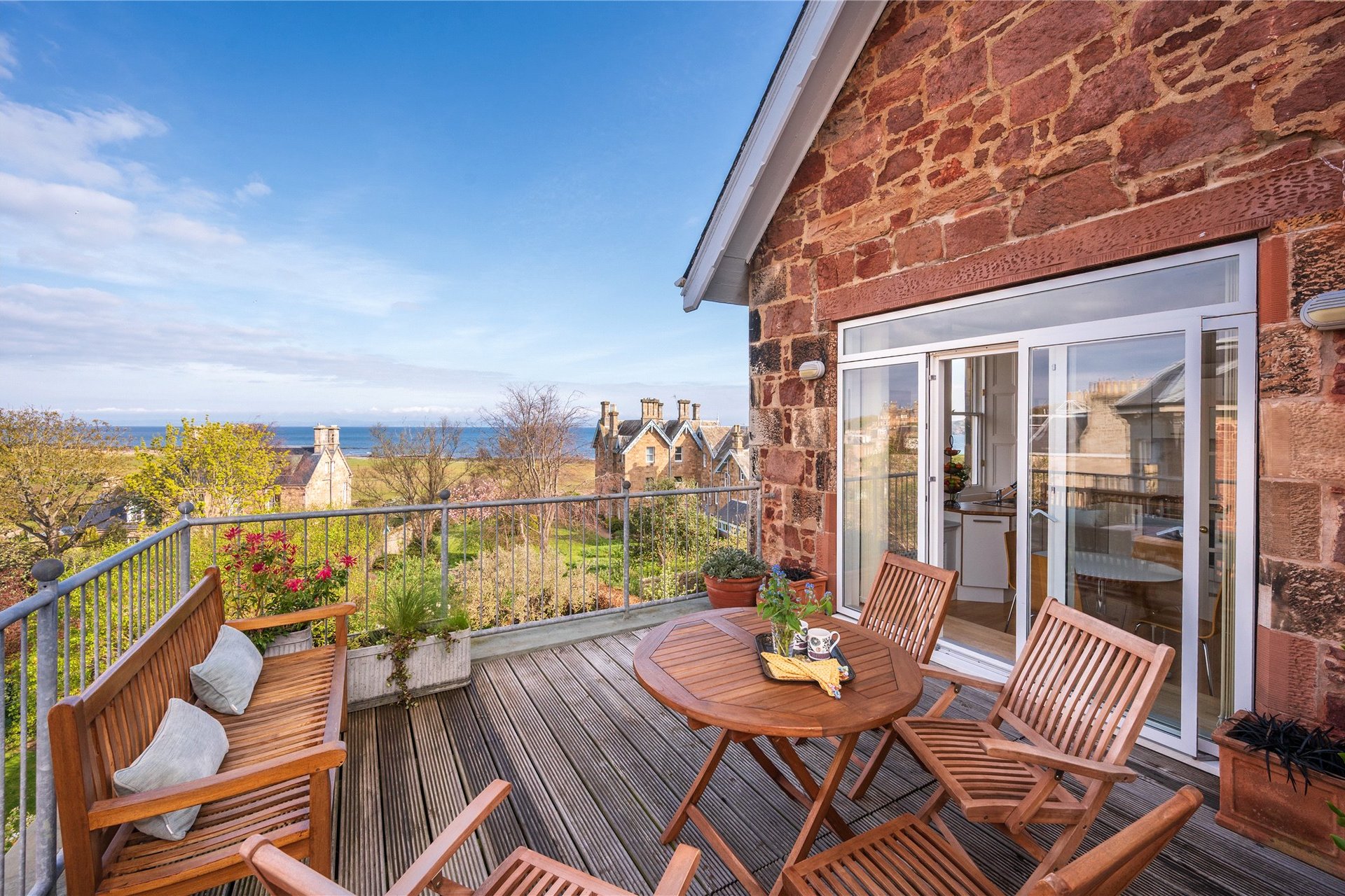 14A York Road, North Berwick, East Lothian, EH39 4LX - Picture #2