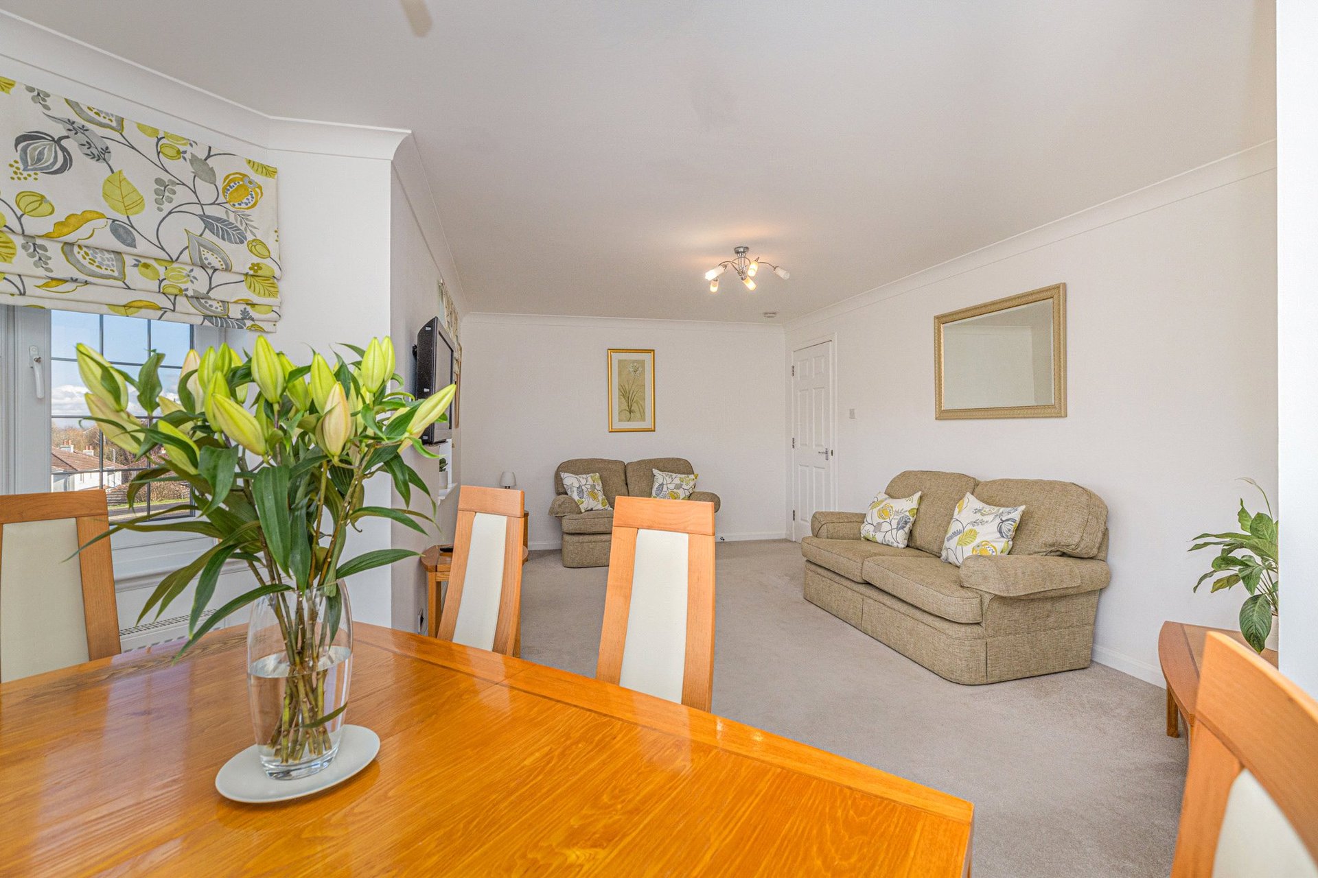 Flat G/2, 5 Abbotsford Gardens, Newton Mearns, Glasgow, East Renfrewshire, G77 6FJ - Picture #12
