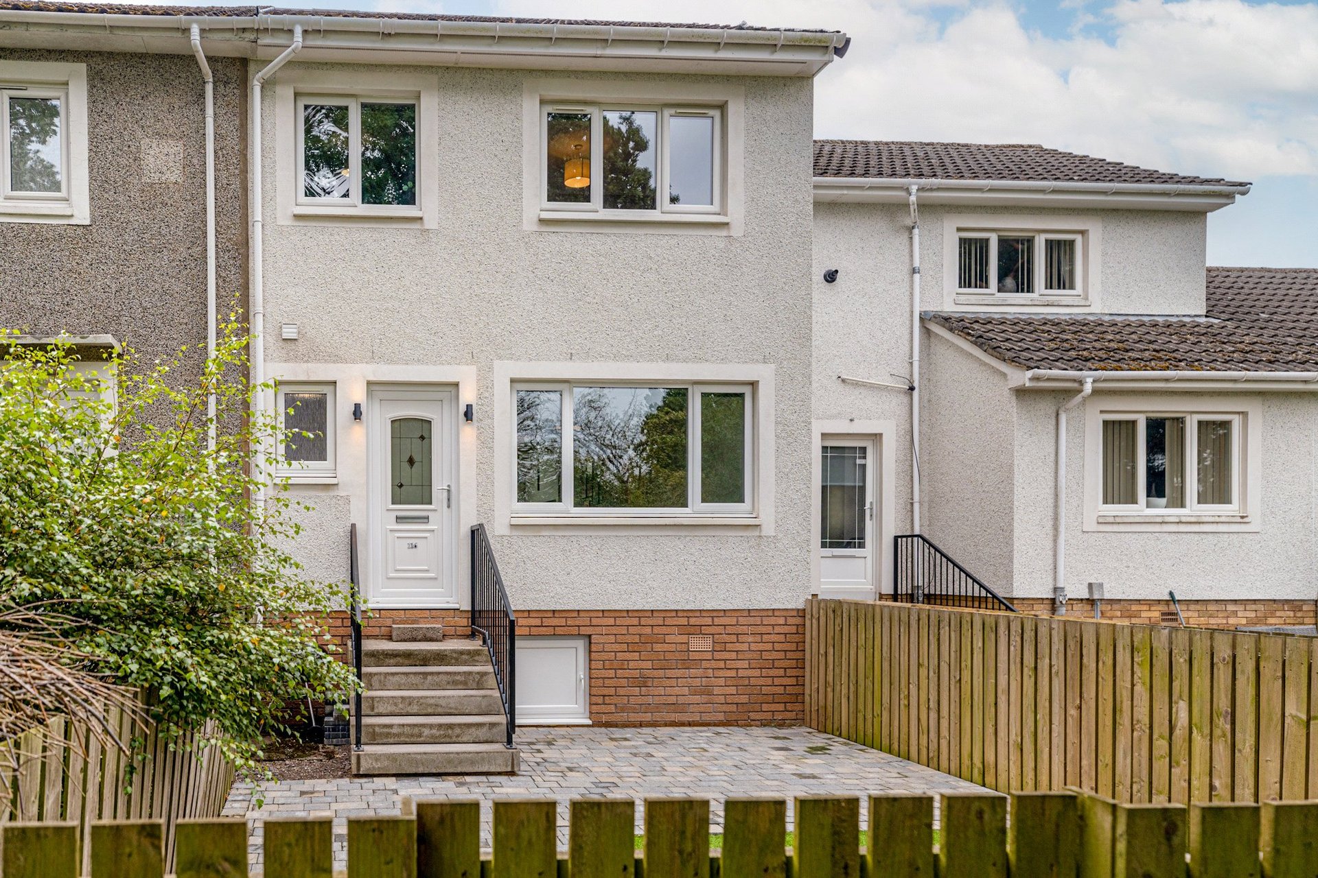 116 Beechwood Avenue, Clarkston, Glasgow, East Renfrewshire, G76 7XG - Picture #2