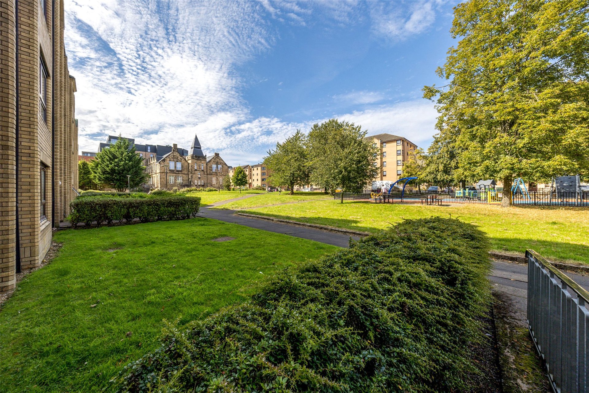 Flat 2/2, 17 Overnewton Square, Yorkhill, Glasgow, G3 8RW - Picture #17