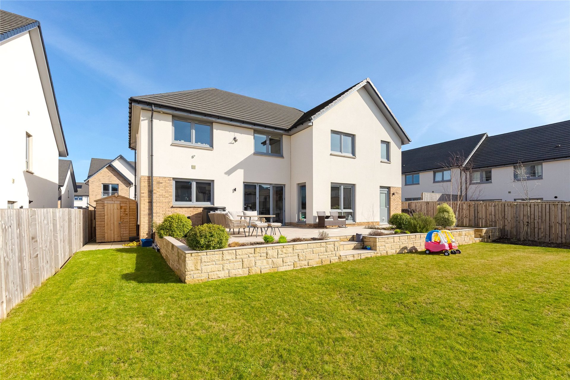 4 Yarrow Place, Edinburgh, Midlothian, EH4 8FY - Picture #2