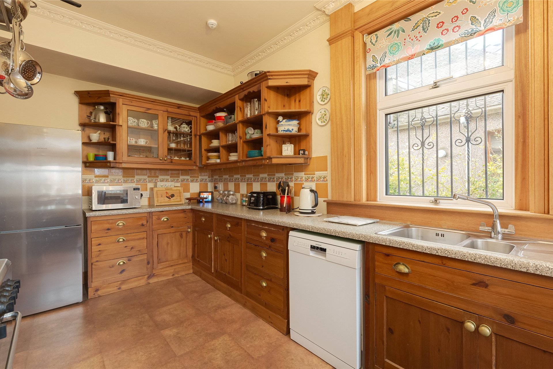 23 Blinkbonny Gardens, Edinburgh, EH4 3HG - Picture #6