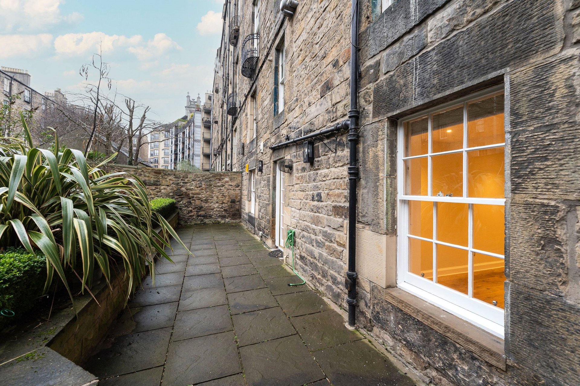19C Fettes Row, Edinburgh, Midlothian, EH3 6RH - Picture #19