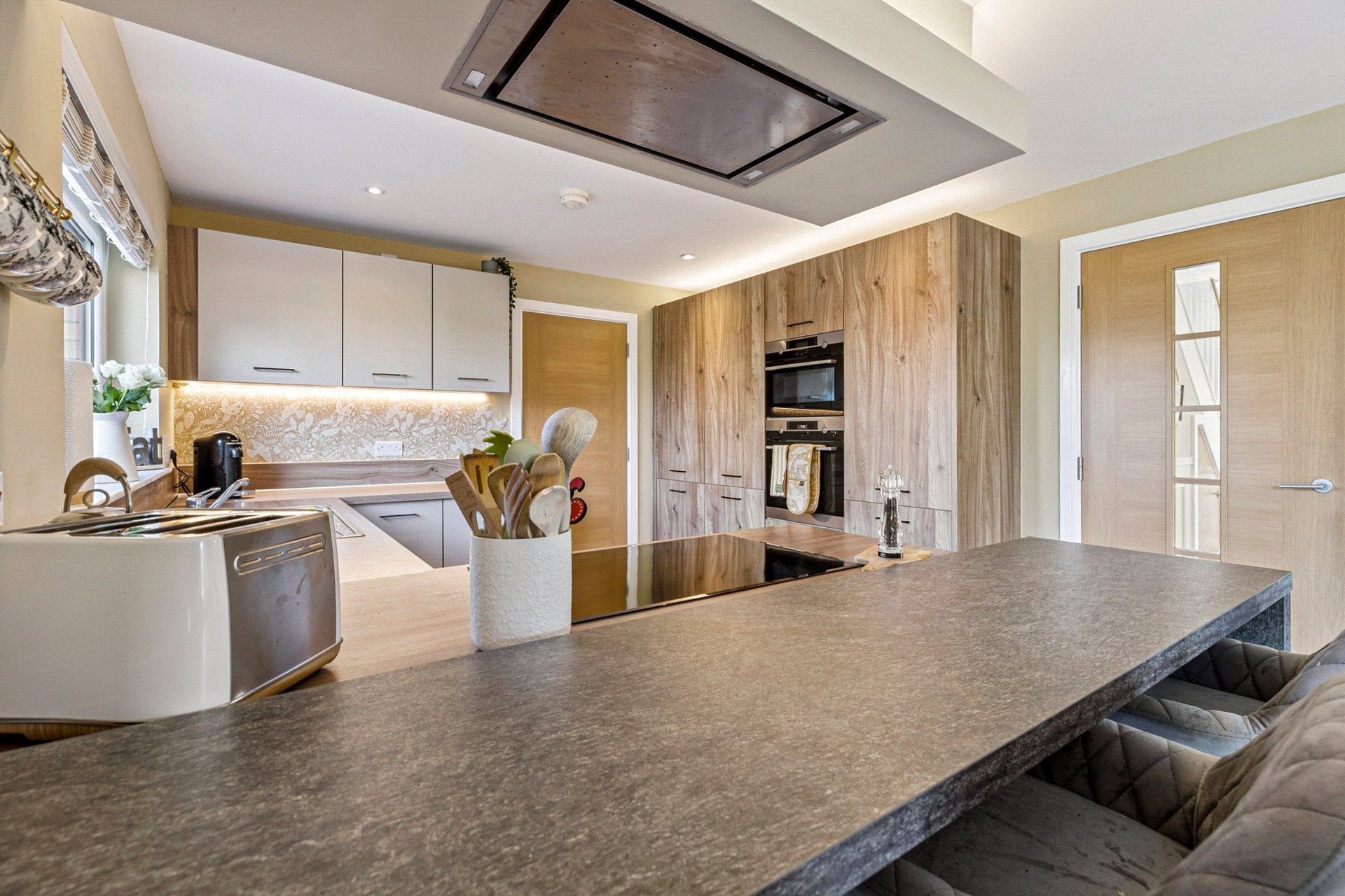 93 Aldton Park, Newton Mearns, Glasgow, G77 5US - Picture #13