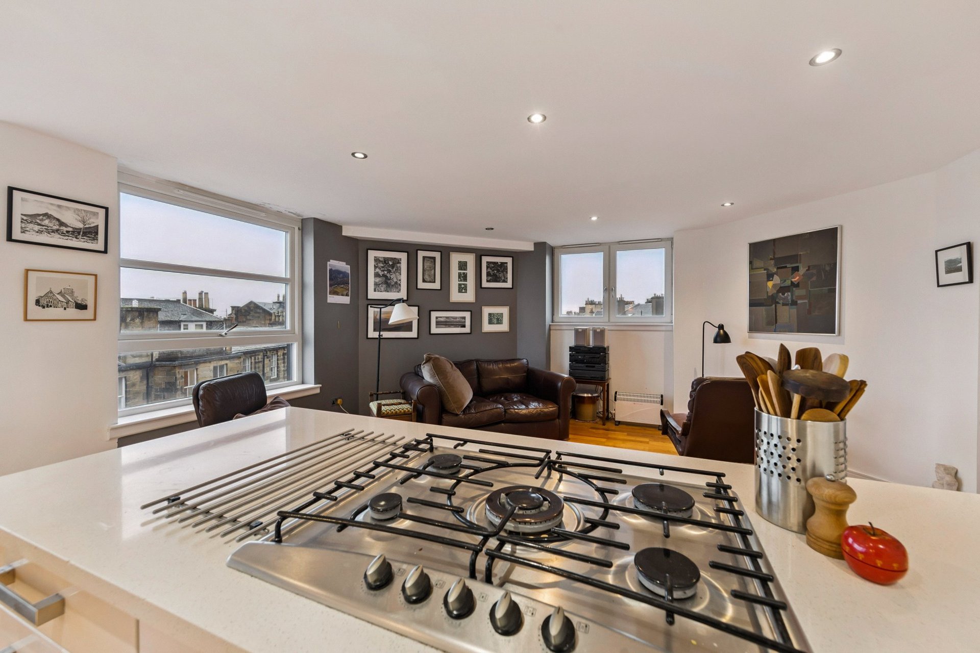 5/1 Park House, 10 Park Circus Place, Park, Glasgow, G3 6AN - Picture #7