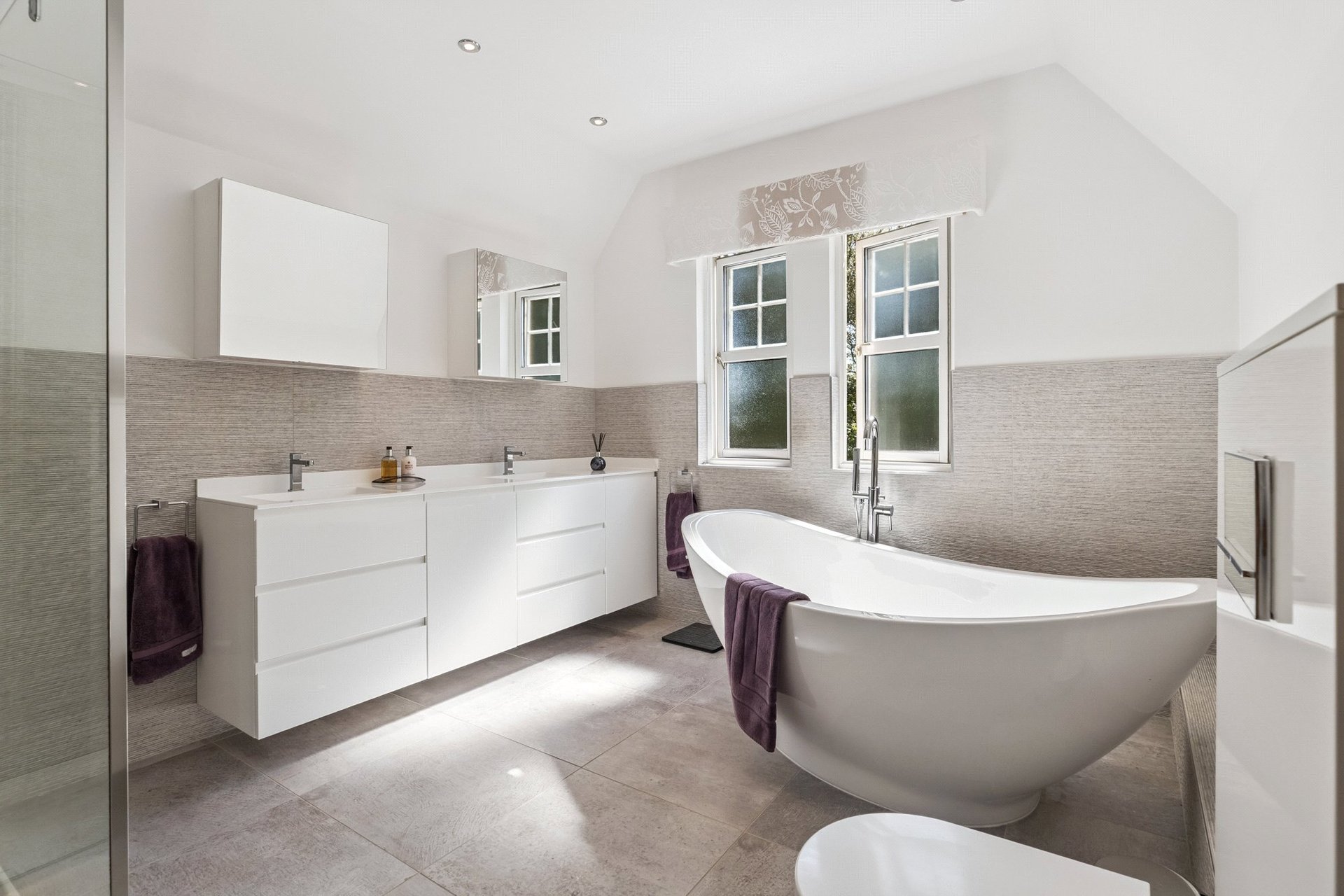 Kinnaird House, 3 Drymen Wynd, Bearsden, G61 2UB - Picture #35