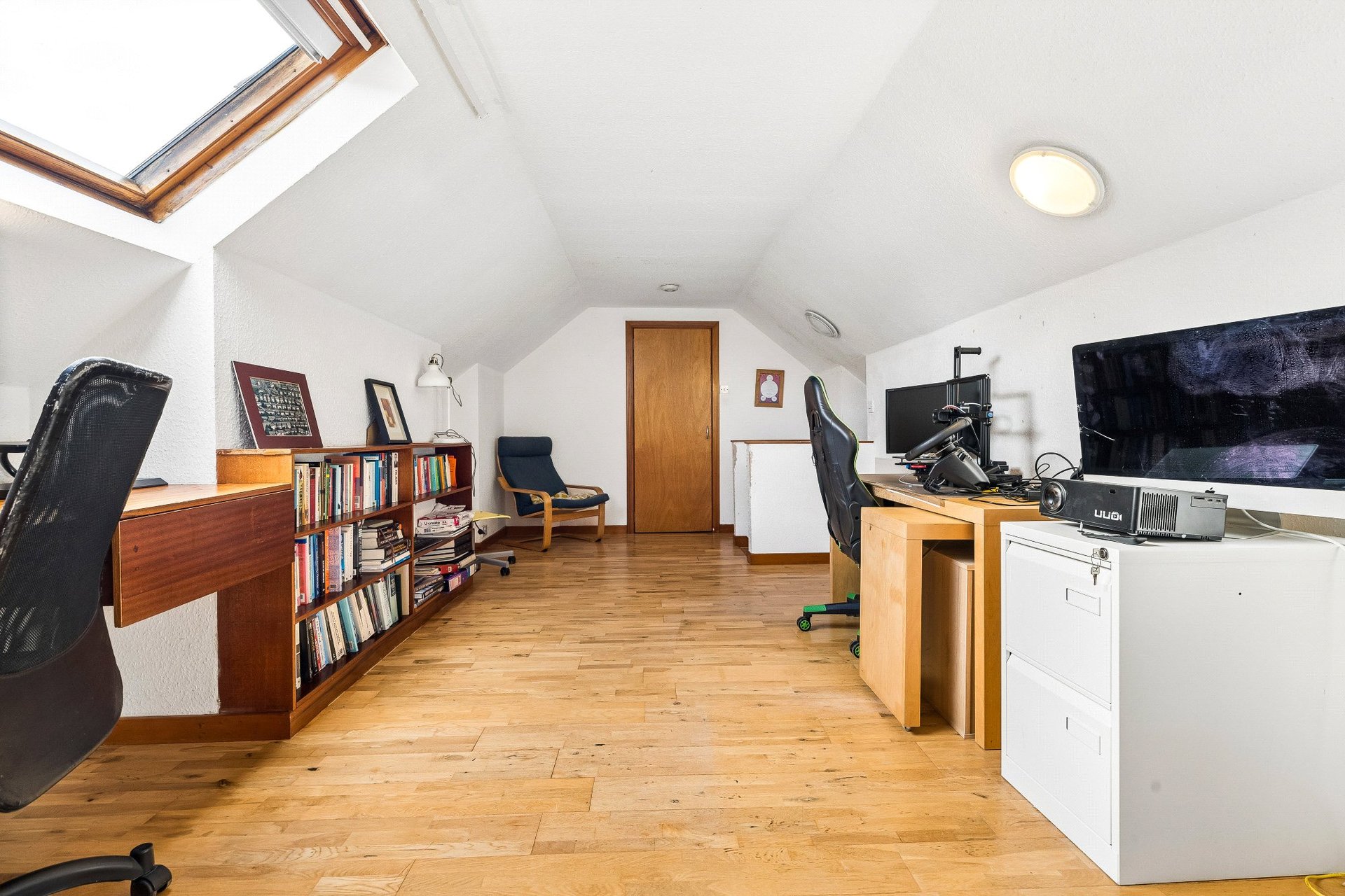 36 Stockiemuir Avenue, Bearsden, G61 3LJ - Picture #36