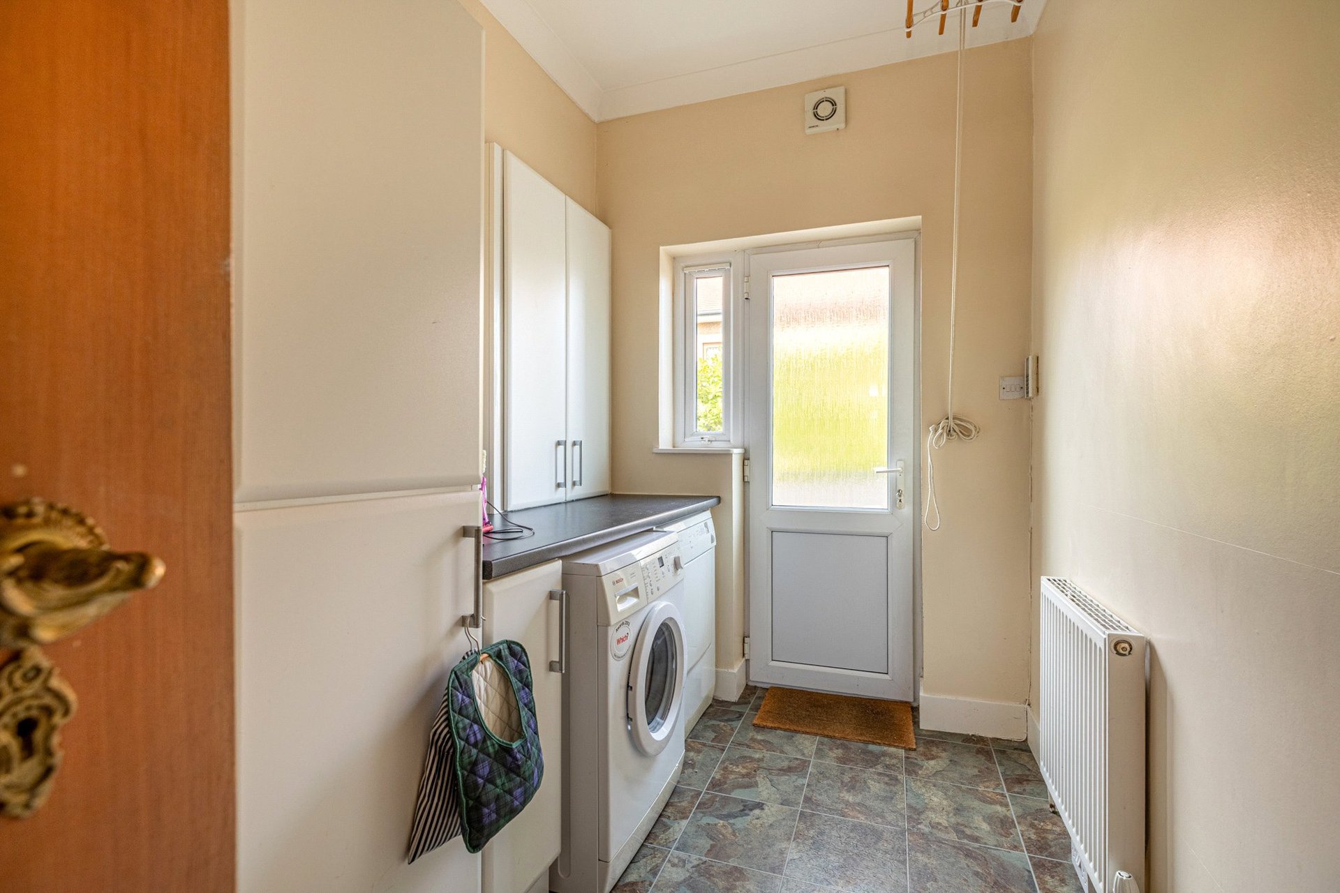 16 Langtree Avenue, Giffnock, Glasgow, G46 7LJ - Picture #19